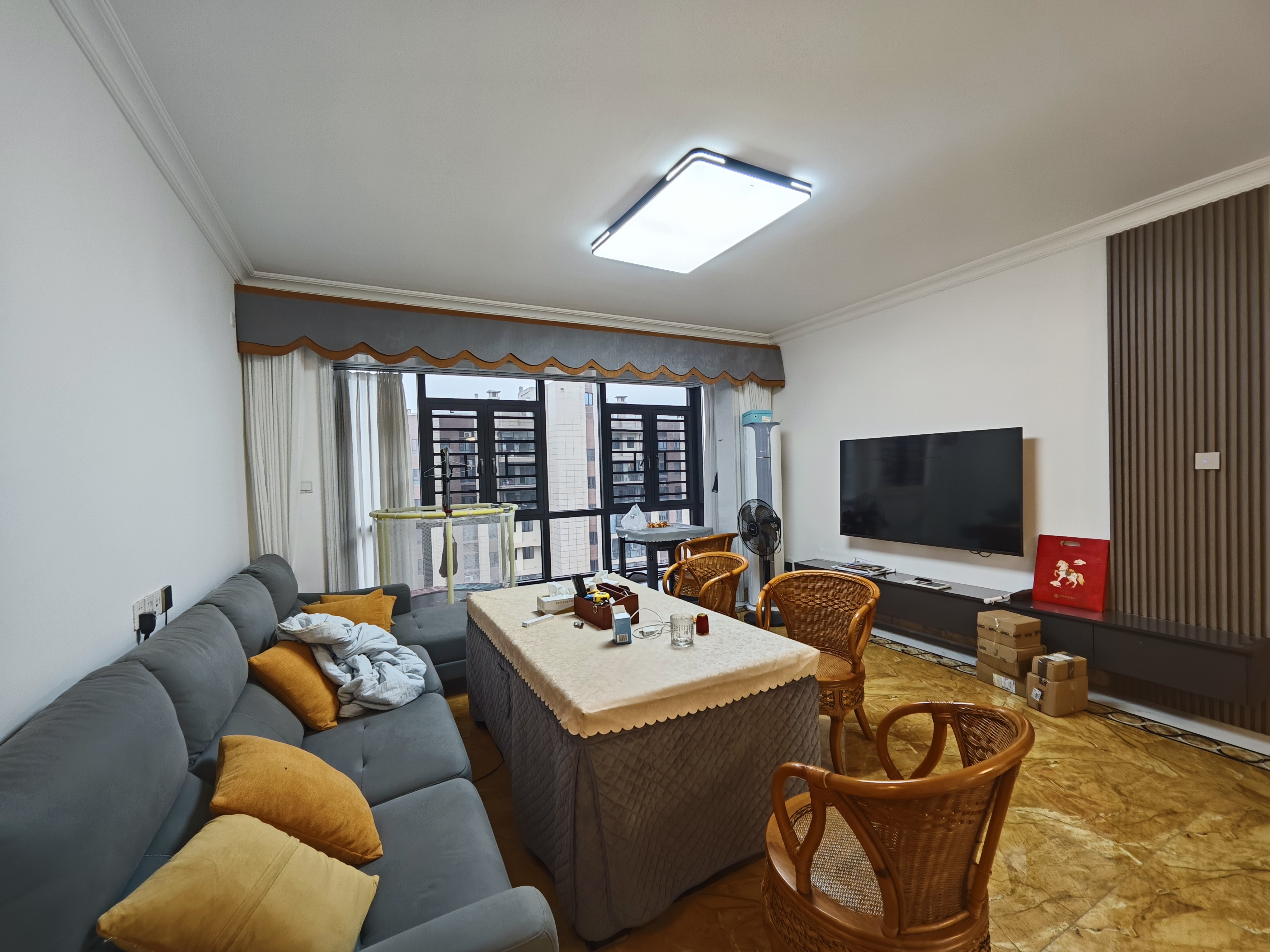 碧桂园豪园-二期  4室2厅2卫    95.8万