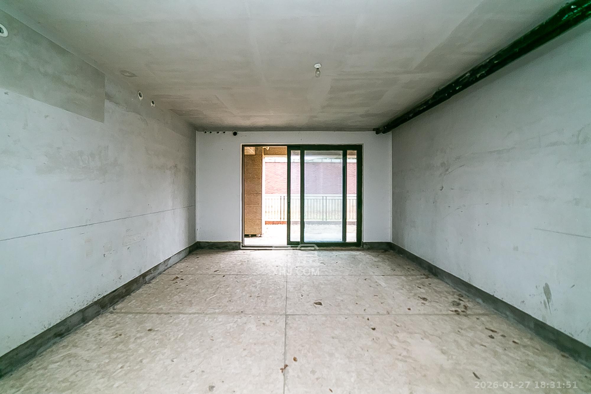 万科紫台  4室2厅3卫    460.0万