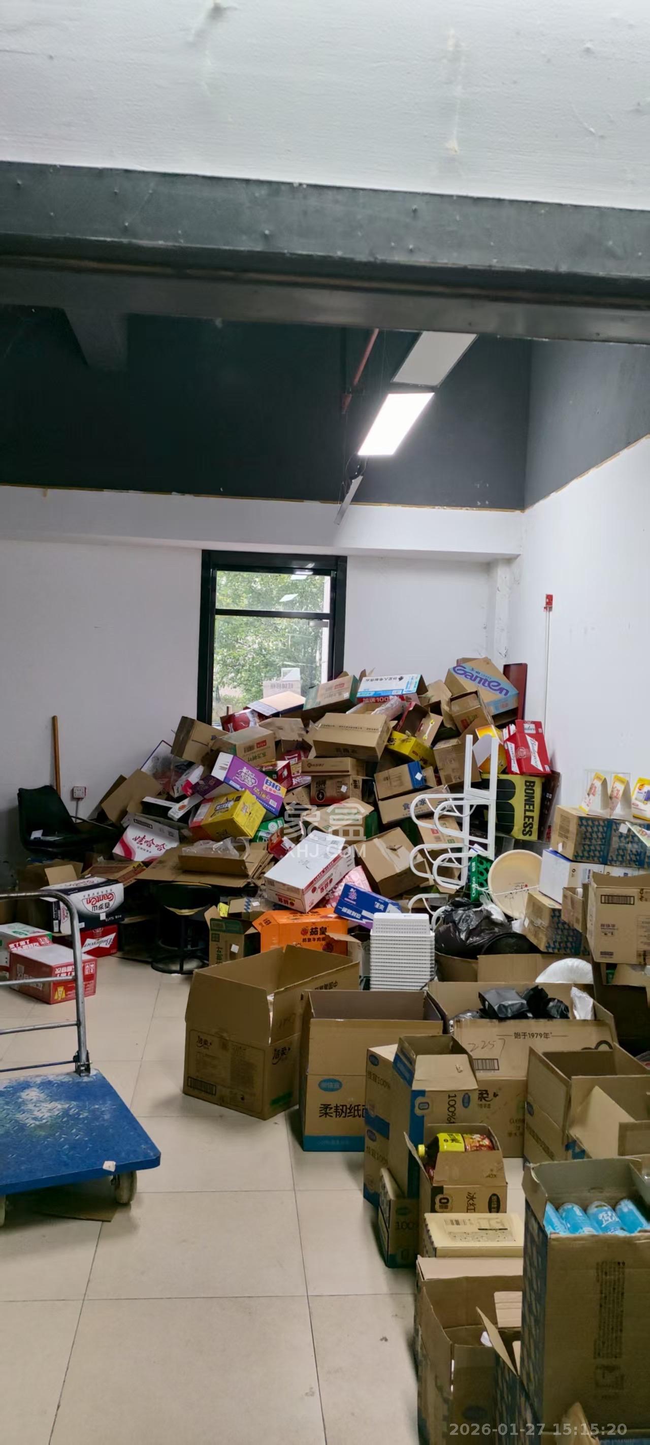 新城悦隽公园   50.0㎡      2500.0元/月室内图