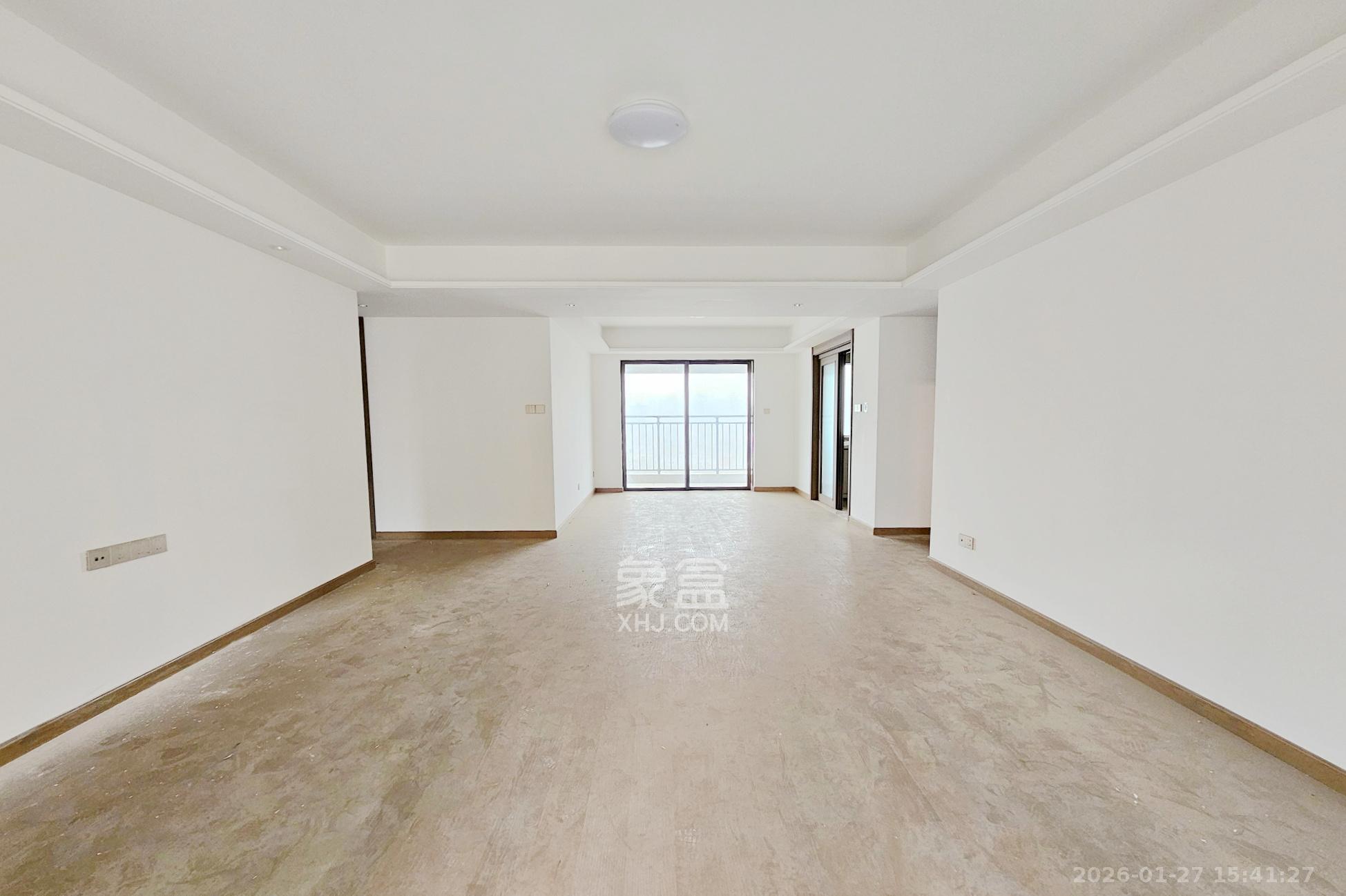 阳光城尚东湾青柠园  4室2厅2卫    129.0万