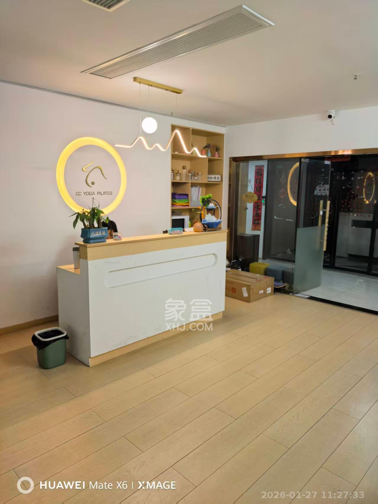 长房时代城   65.0㎡      3000.0元/月