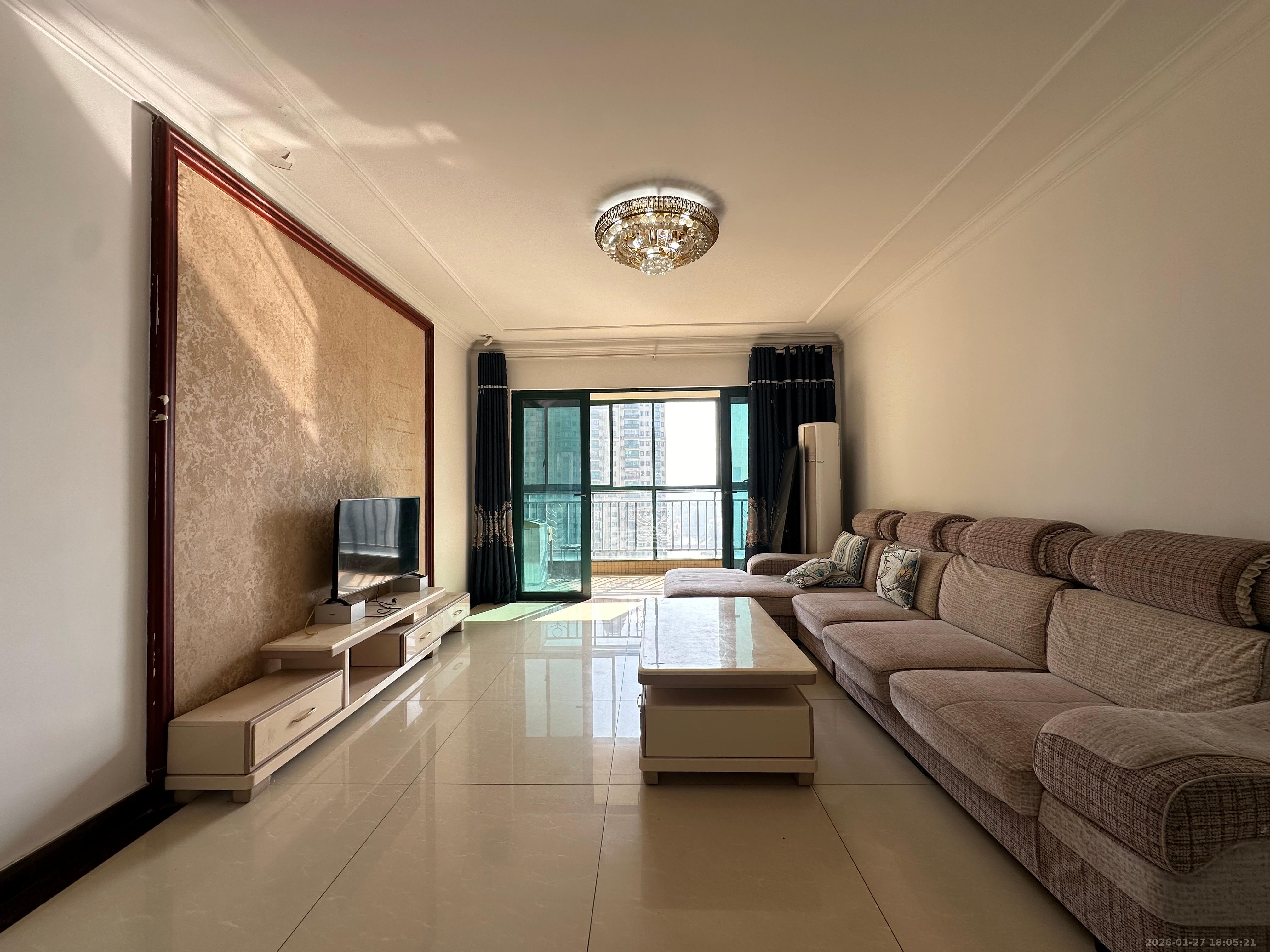 恒大雅苑楼王  3室2厅2卫    2800.0元/月