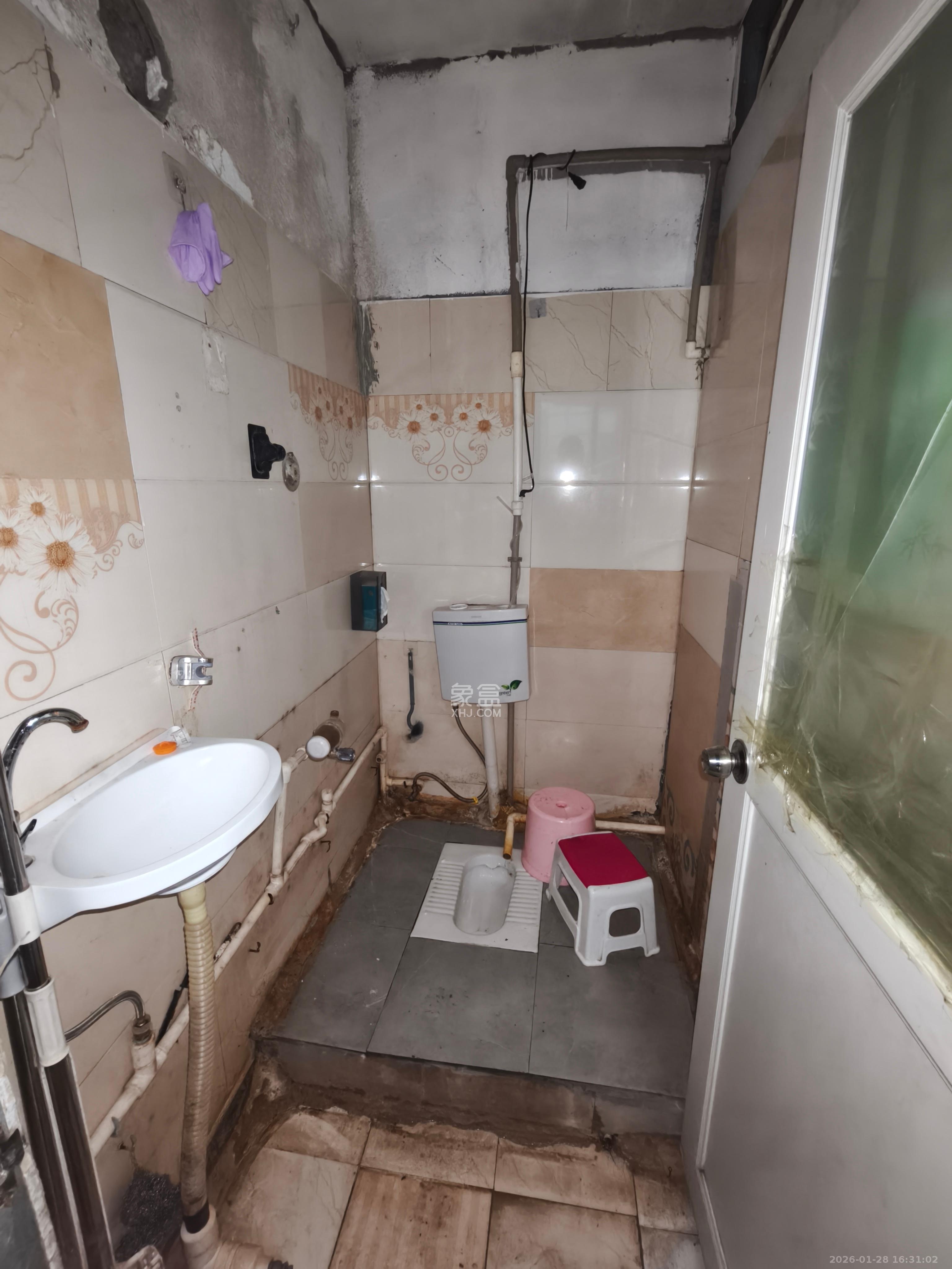 湖韵佳苑   70.0㎡      2400.0元/月室内图