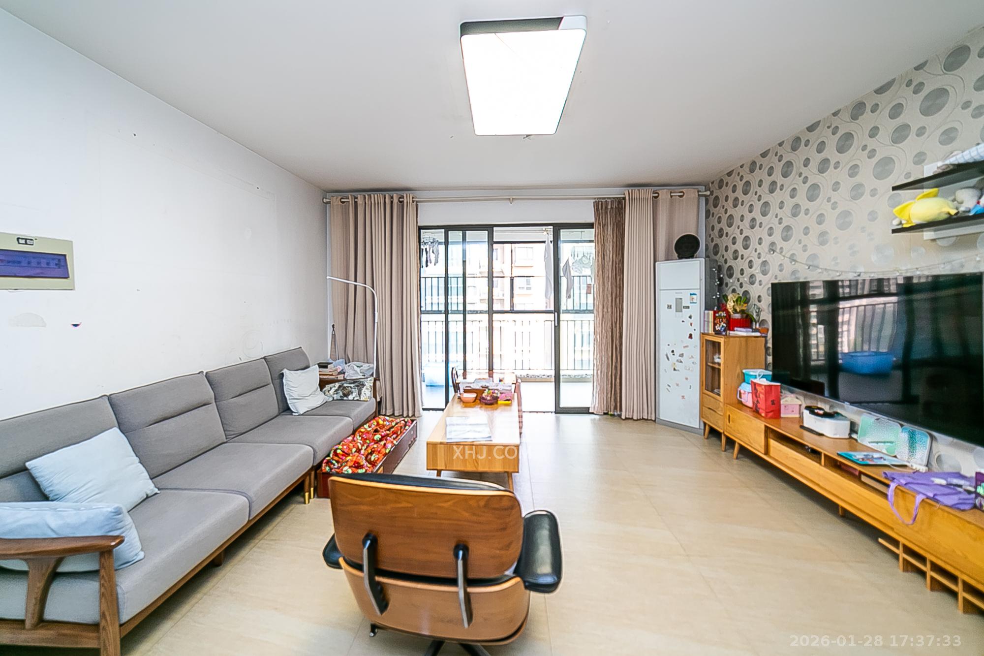 钱隆樽品(一、二、三期)  4室2厅2卫    126.0万