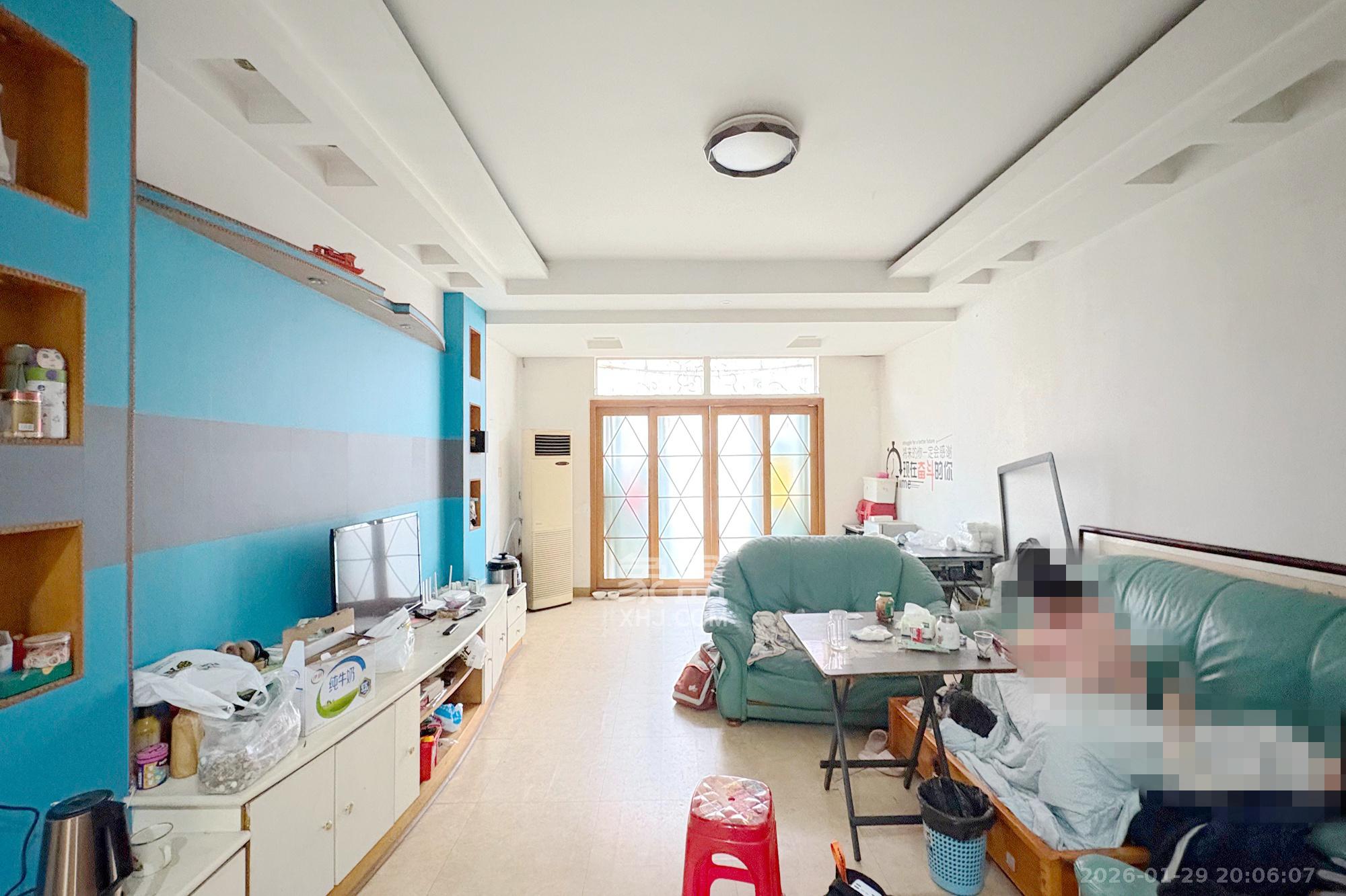 泰时新雅园  3室2厅2卫    89.0万