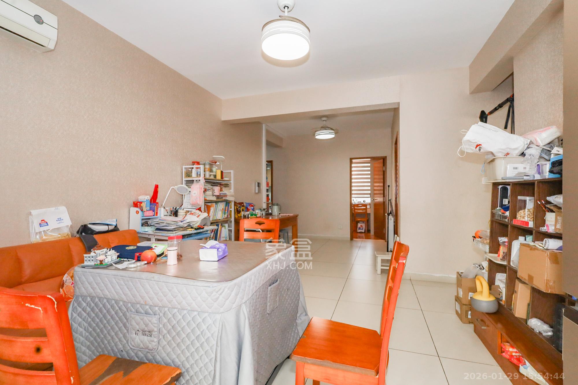 旭辉藏郡（藏郡、旭湘华府)  3室2厅1卫    182.8万