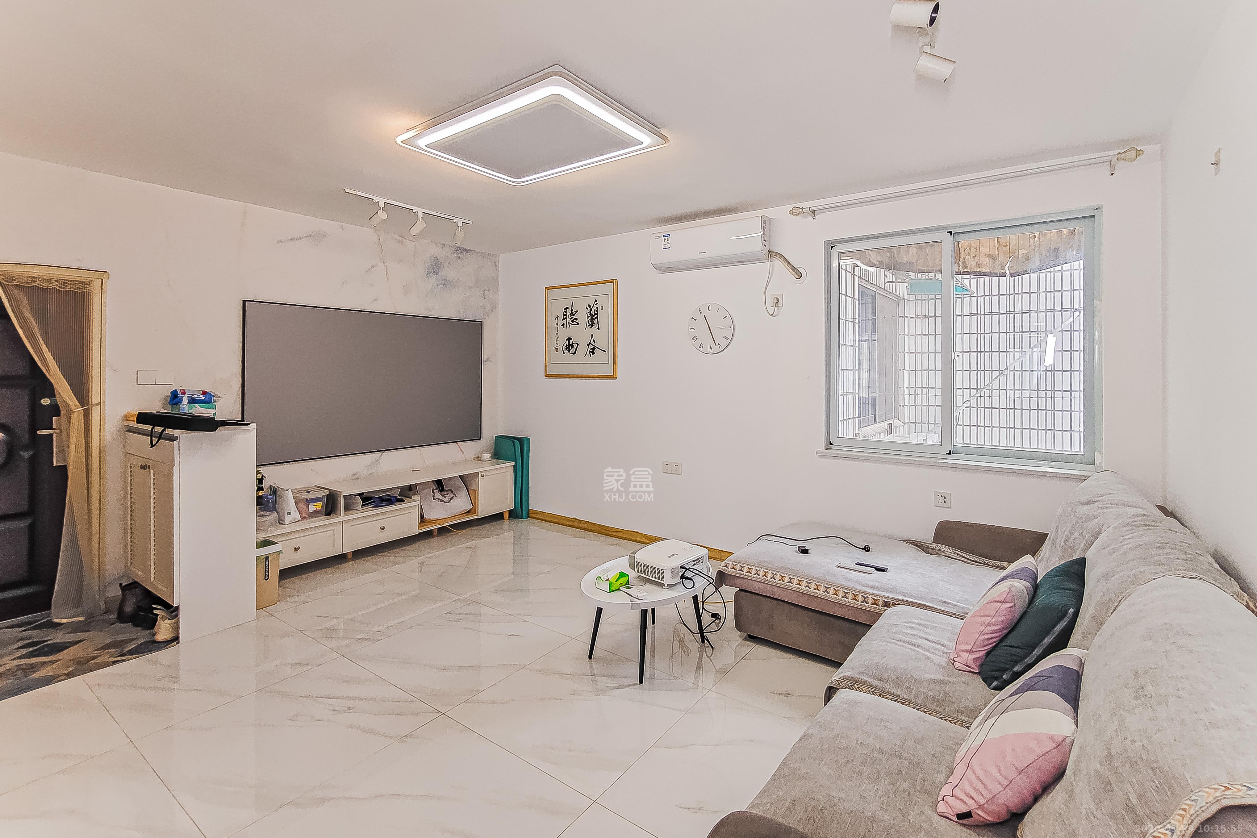 窑岭光大银行宿舍  3室2厅1卫    88.0万