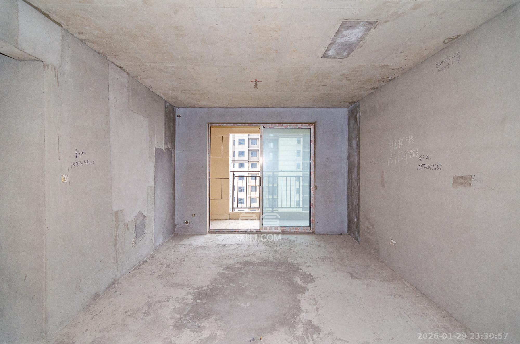 大汉汉府一期  4室2厅2卫    66.8万