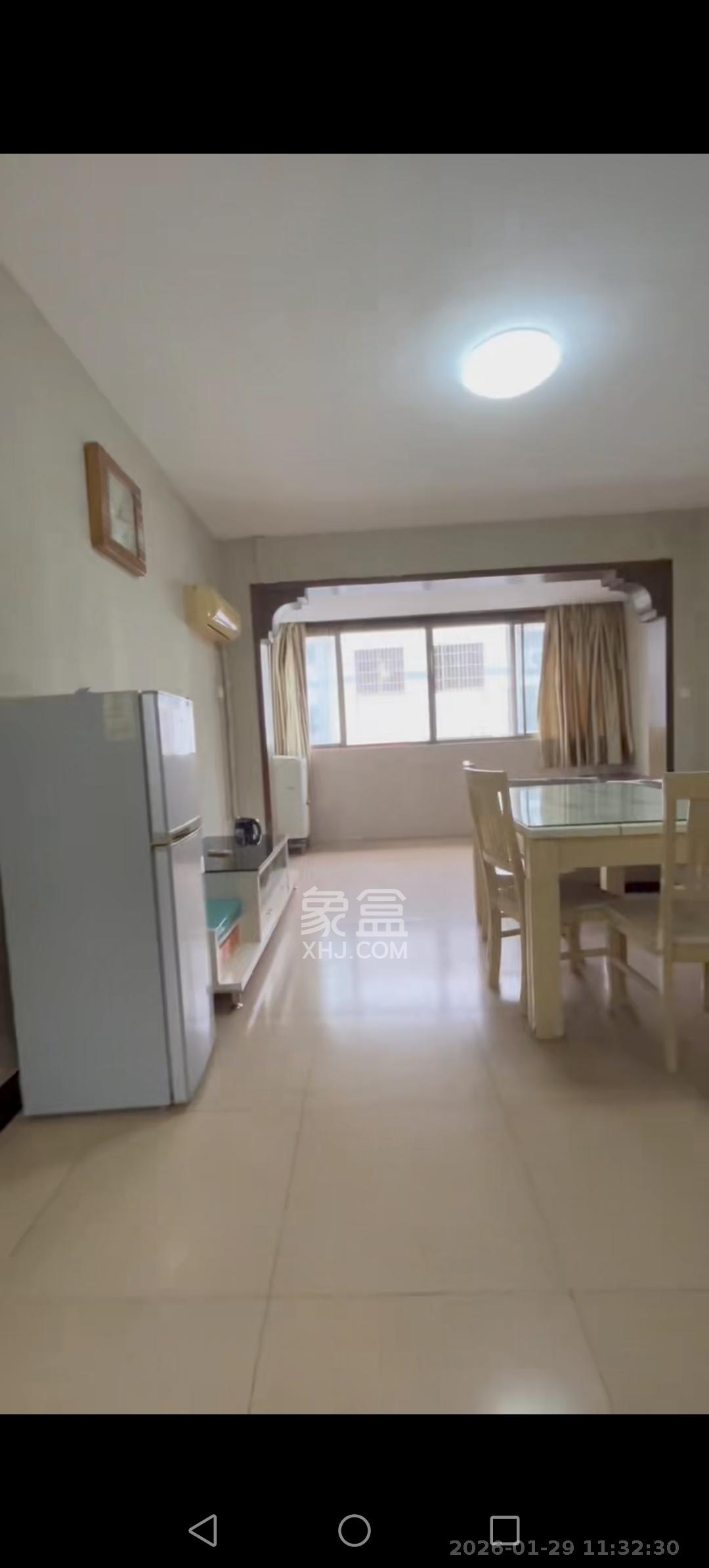 后湖小区  1室1厅1卫    2000.0元/月