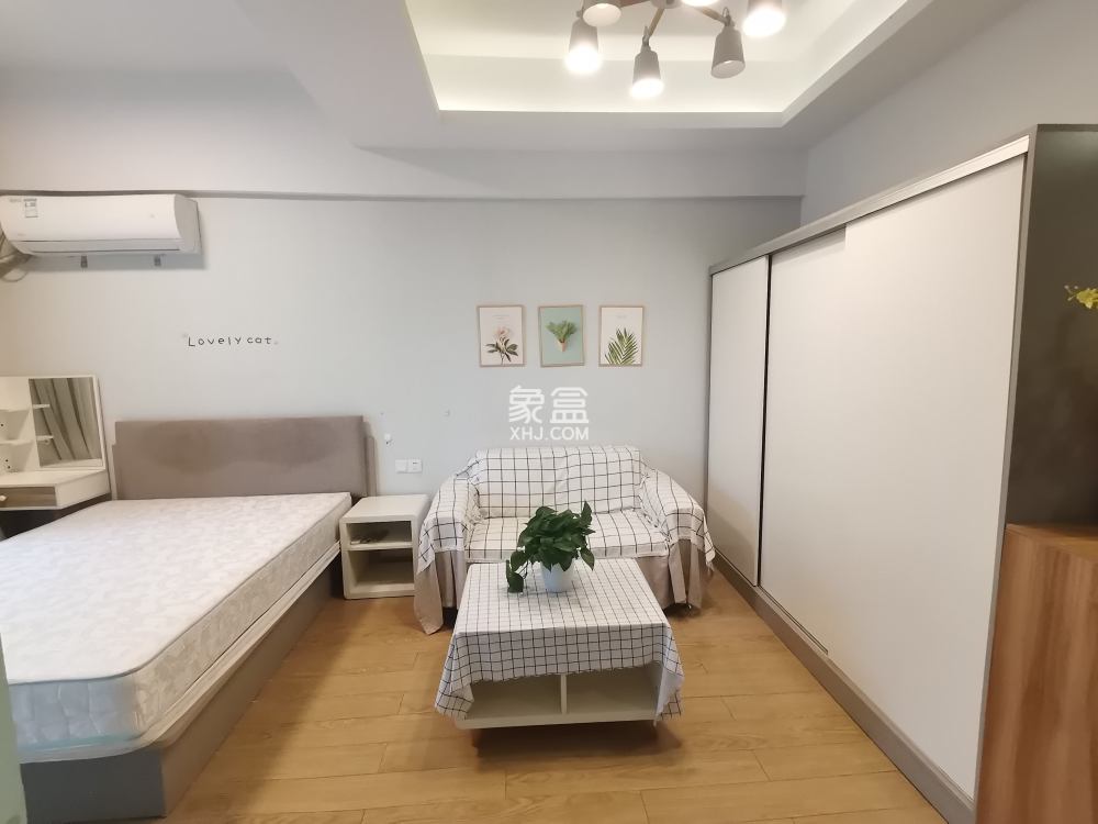 中泰财富湘江  1室1厅1卫    28.0万