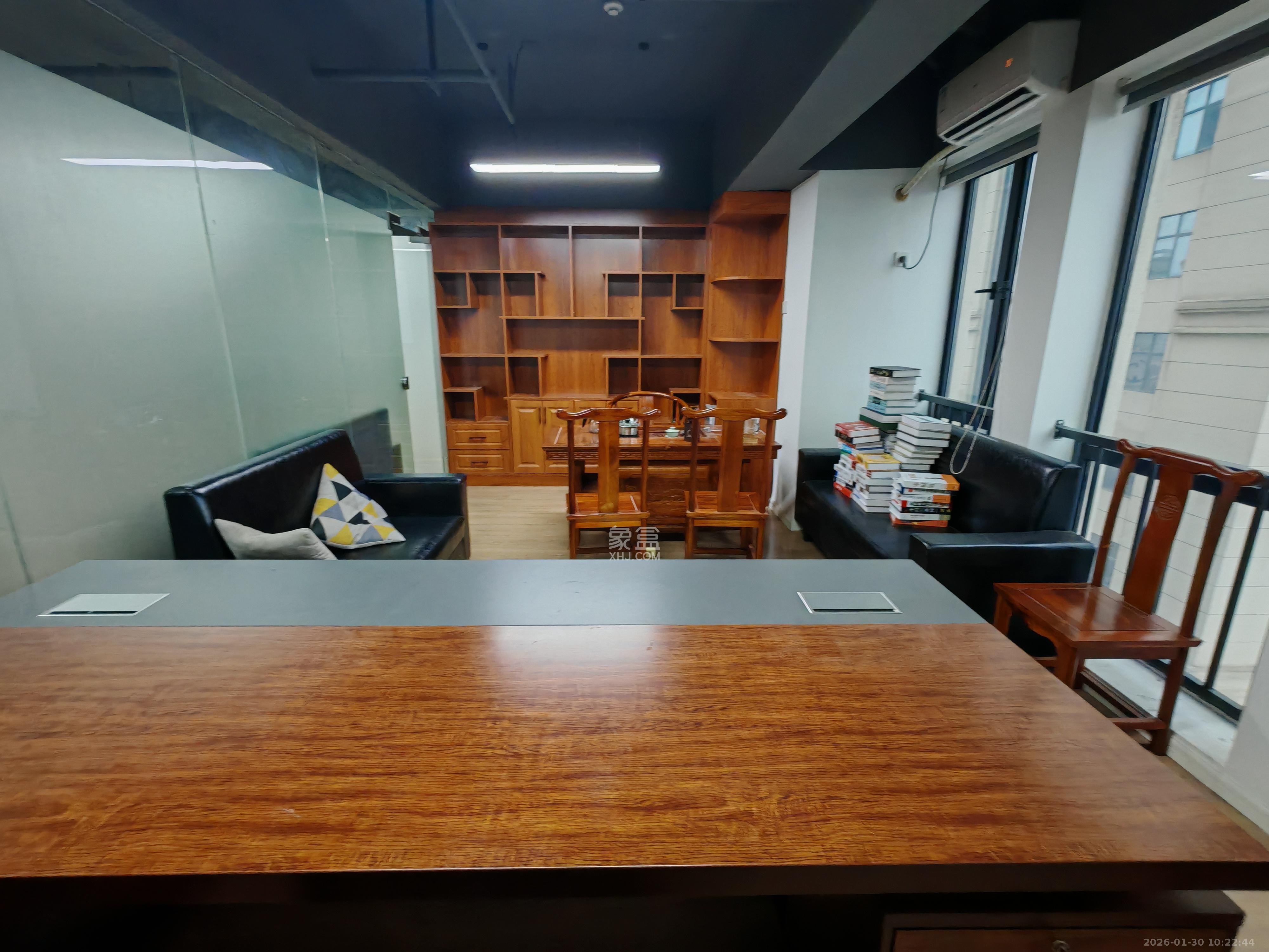 荣泰广场   120.0㎡      4500.0元/月室内图