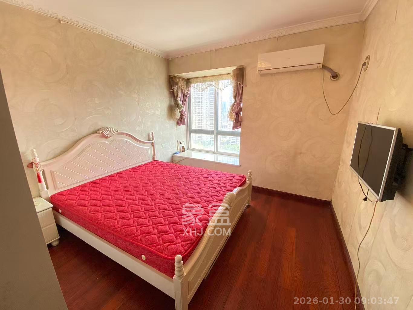 钱隆樽品(一、二、三期)  2室2厅1卫    2200.0元/月