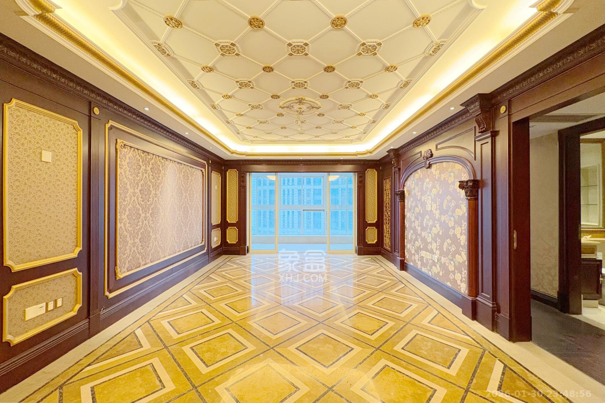 万达公馆  4室2厅4卫    600.0万