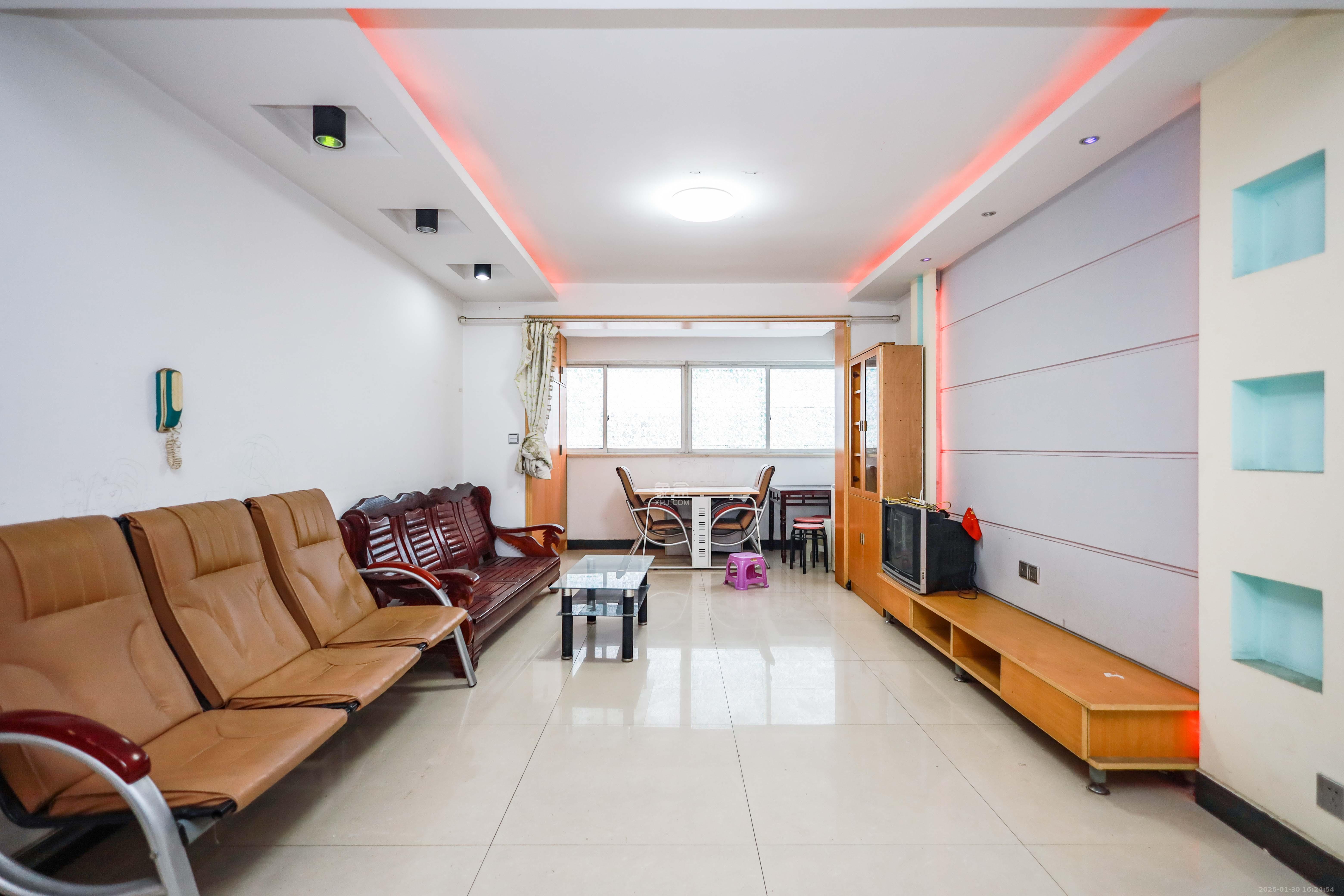 咸嘉新村嘉兴苑  3室2厅2卫    86.0万