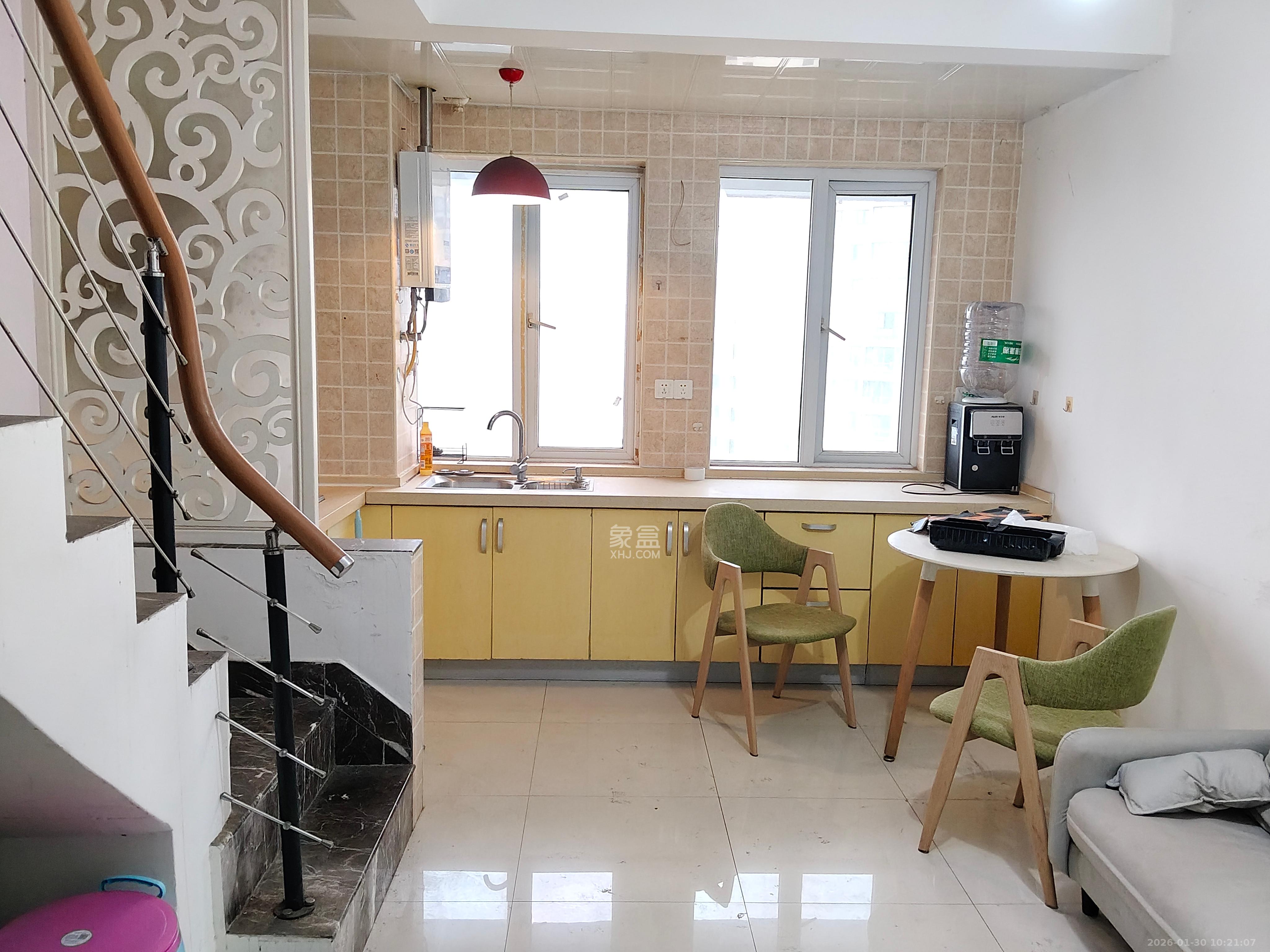 联美品格  1室1厅1卫    1600.0元/月