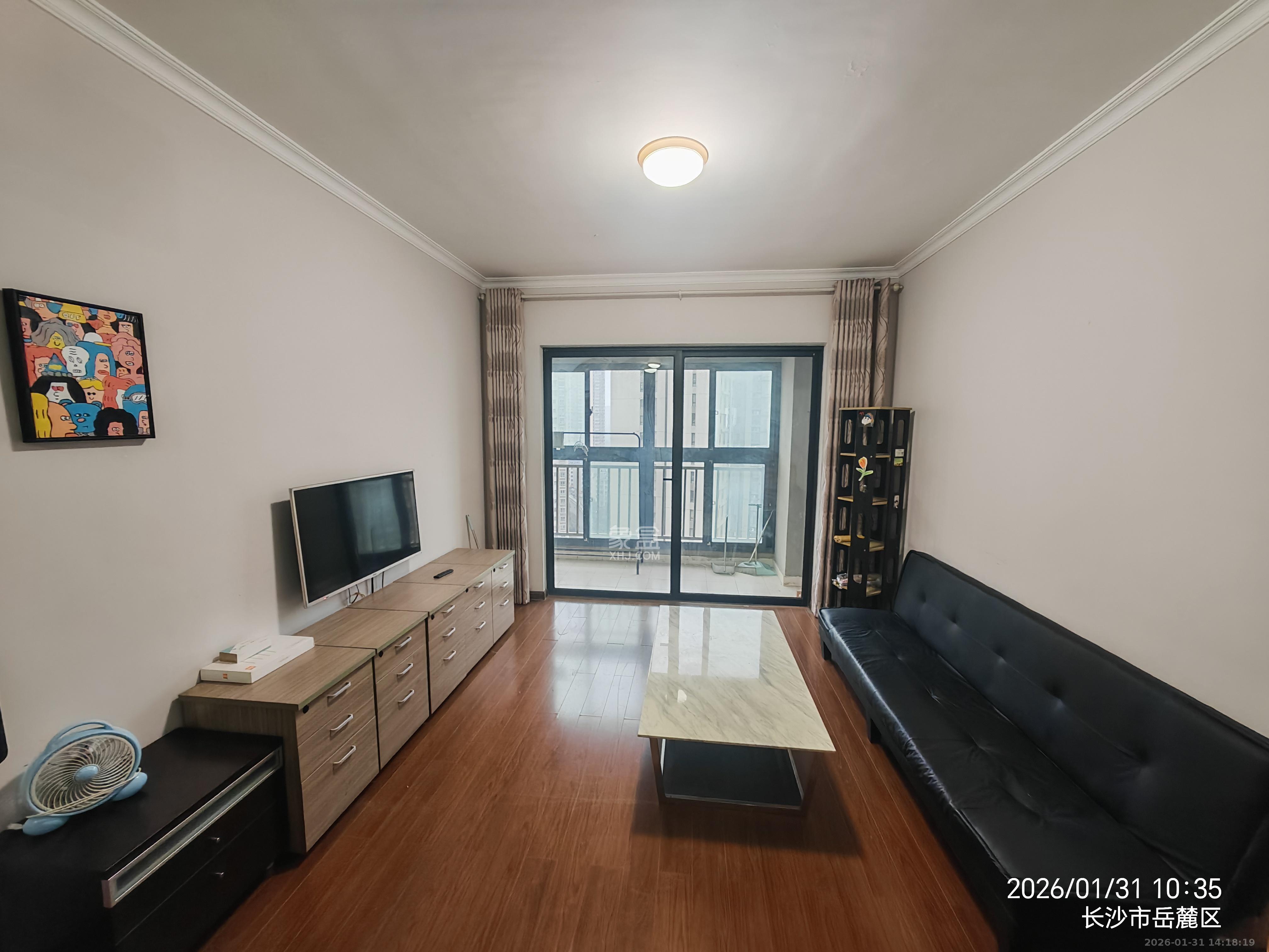 万科城市花园  3室1厅1卫    2100.0元/月