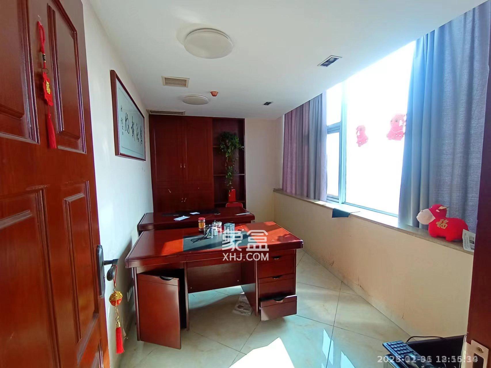 泊富公寓（泊富国际广场）   113.5㎡      8000.0元/月室内图