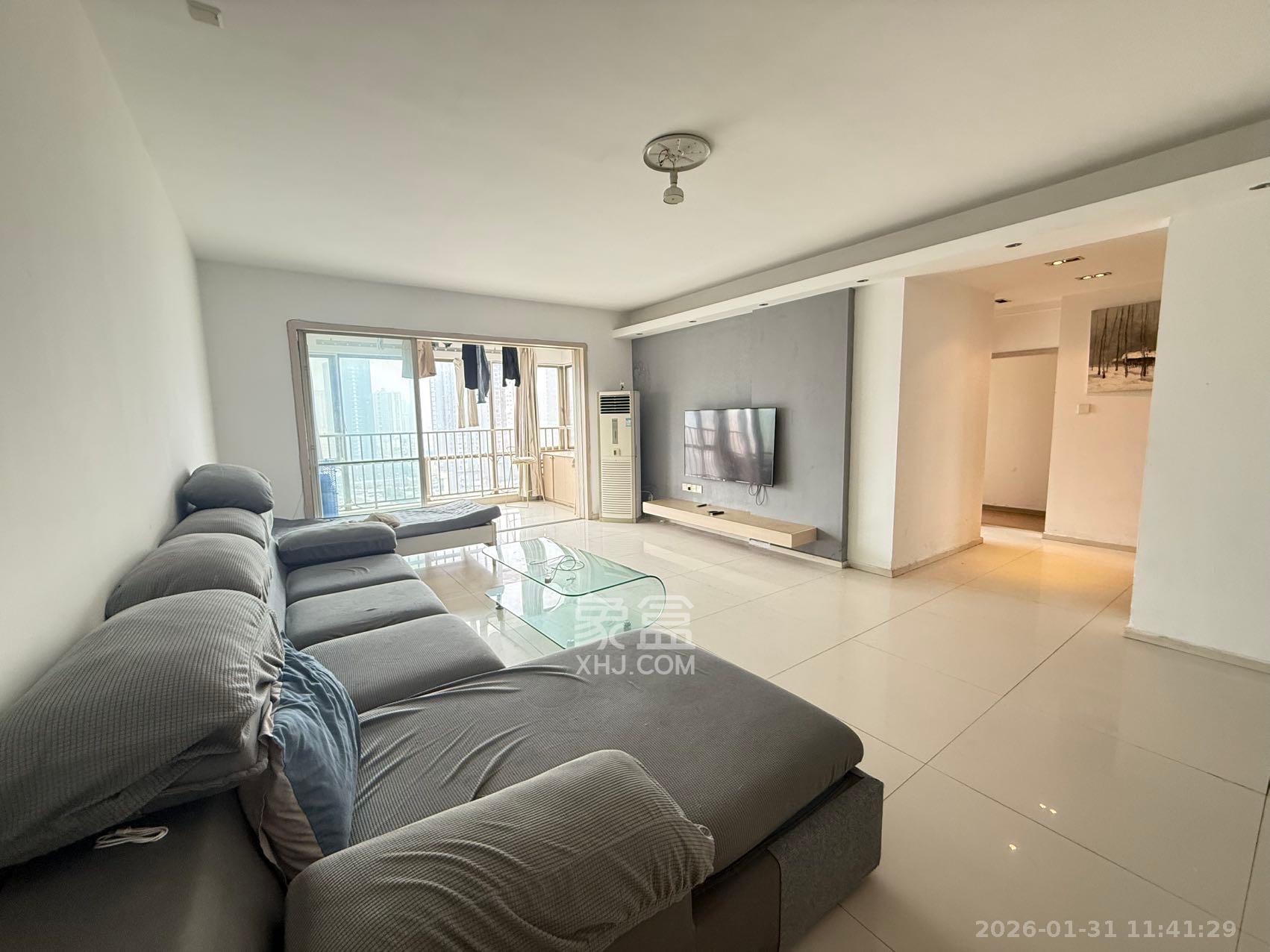 欧陆经典  3室2厅2卫    3500.0元/月