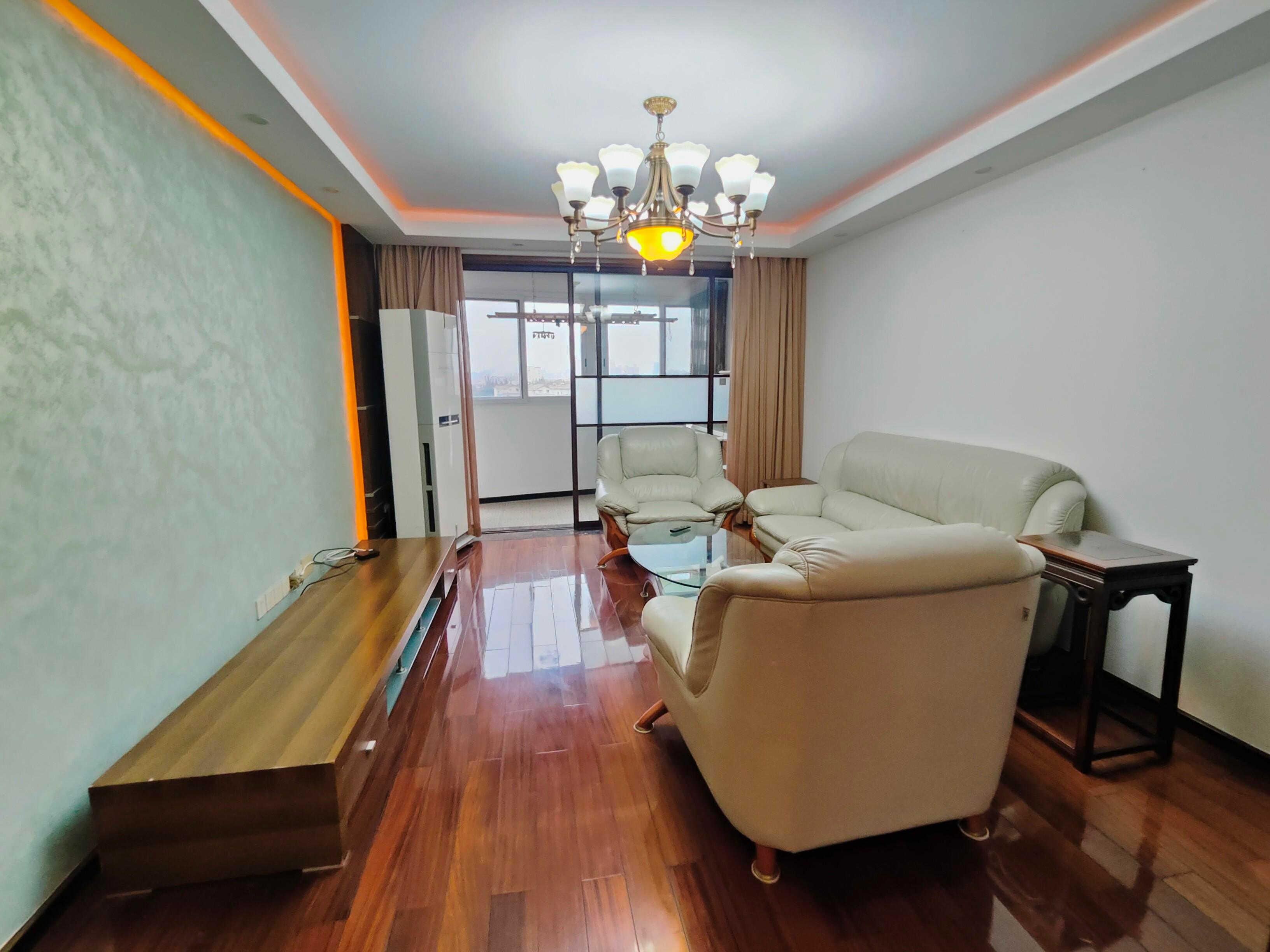 恺源景江苑  3室2厅2卫    610.0万