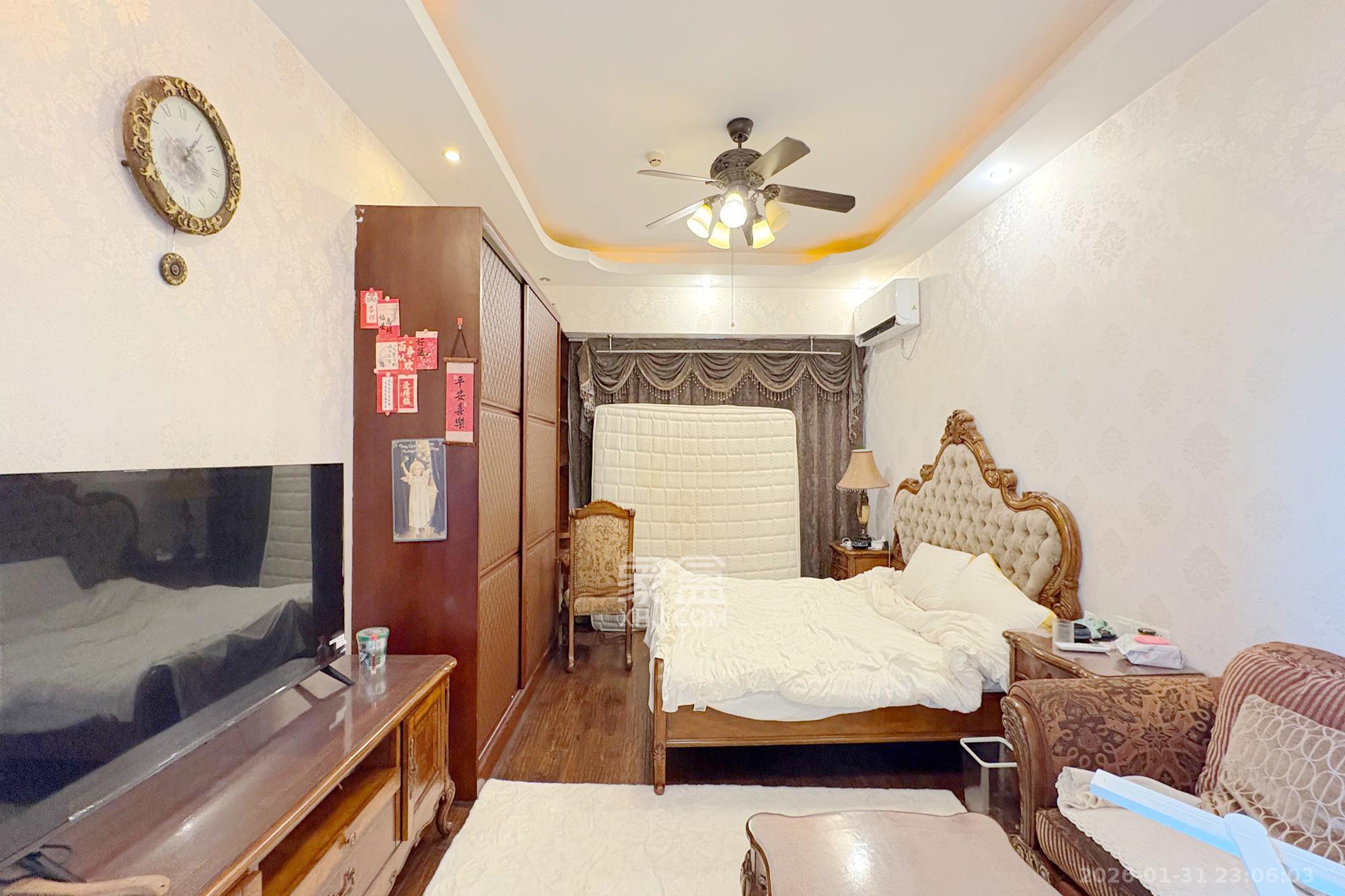 融圣国际  1室1厅1卫    36.0万