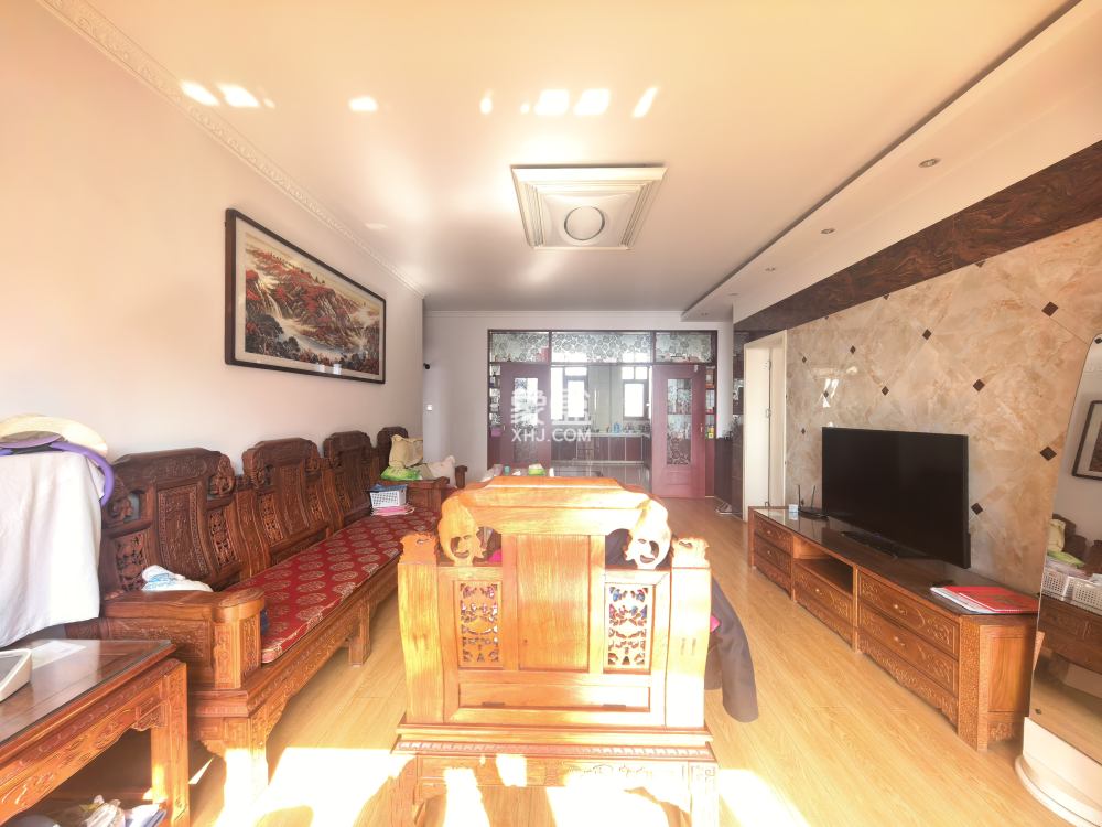 山水文园  3室2厅2卫    60.0万