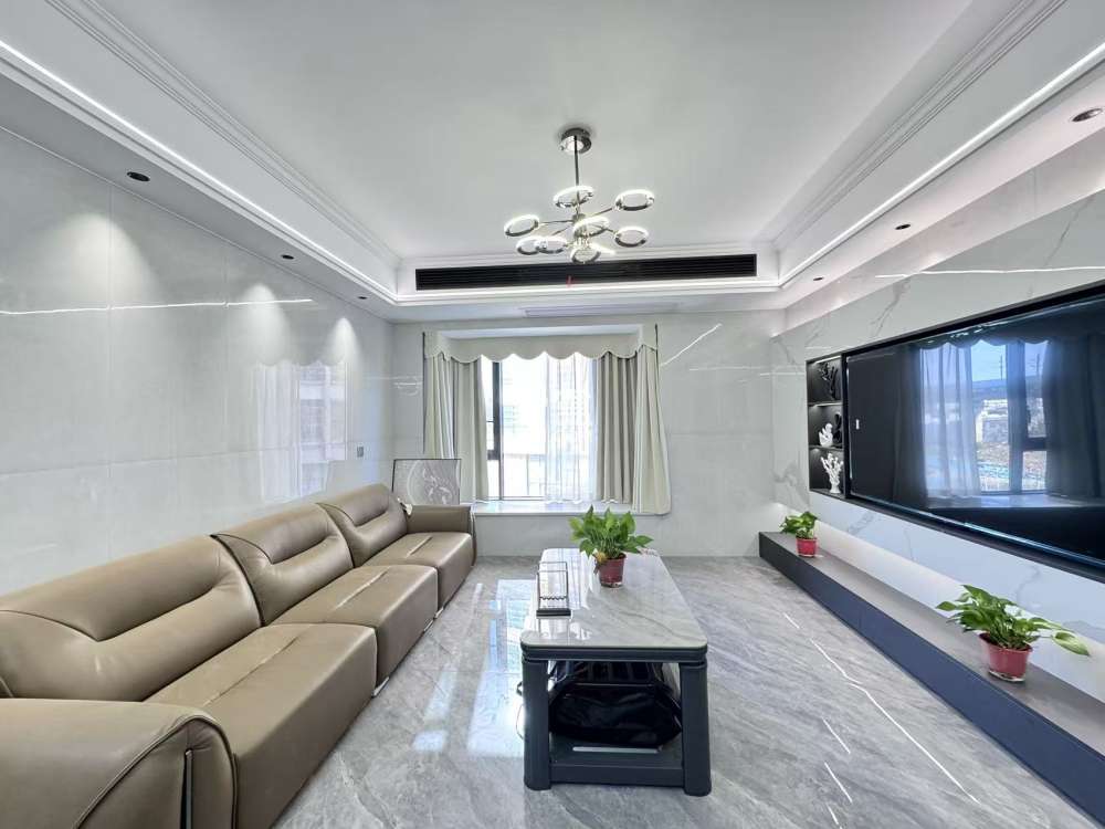 601钻石美林  3室2厅2卫    75.0万