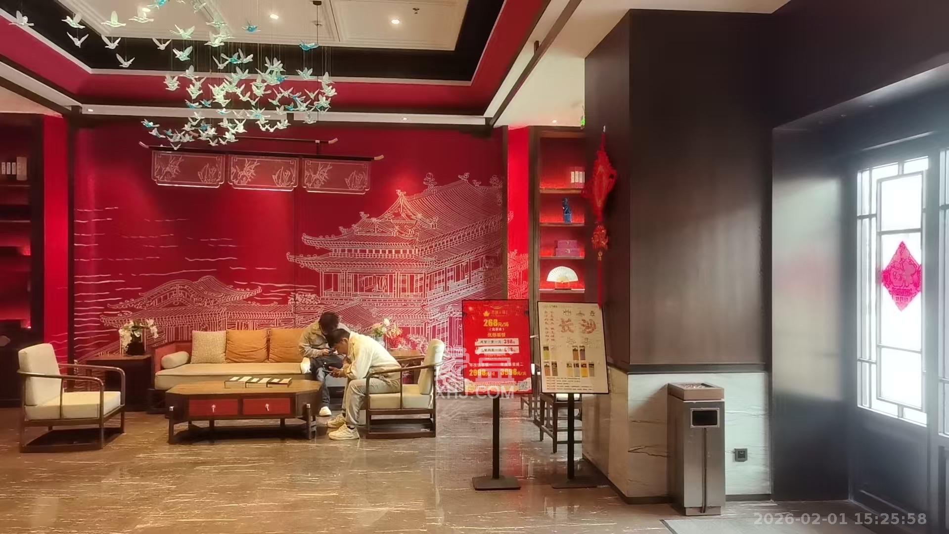 长房地铁银座   45.0㎡      6700.0元/月