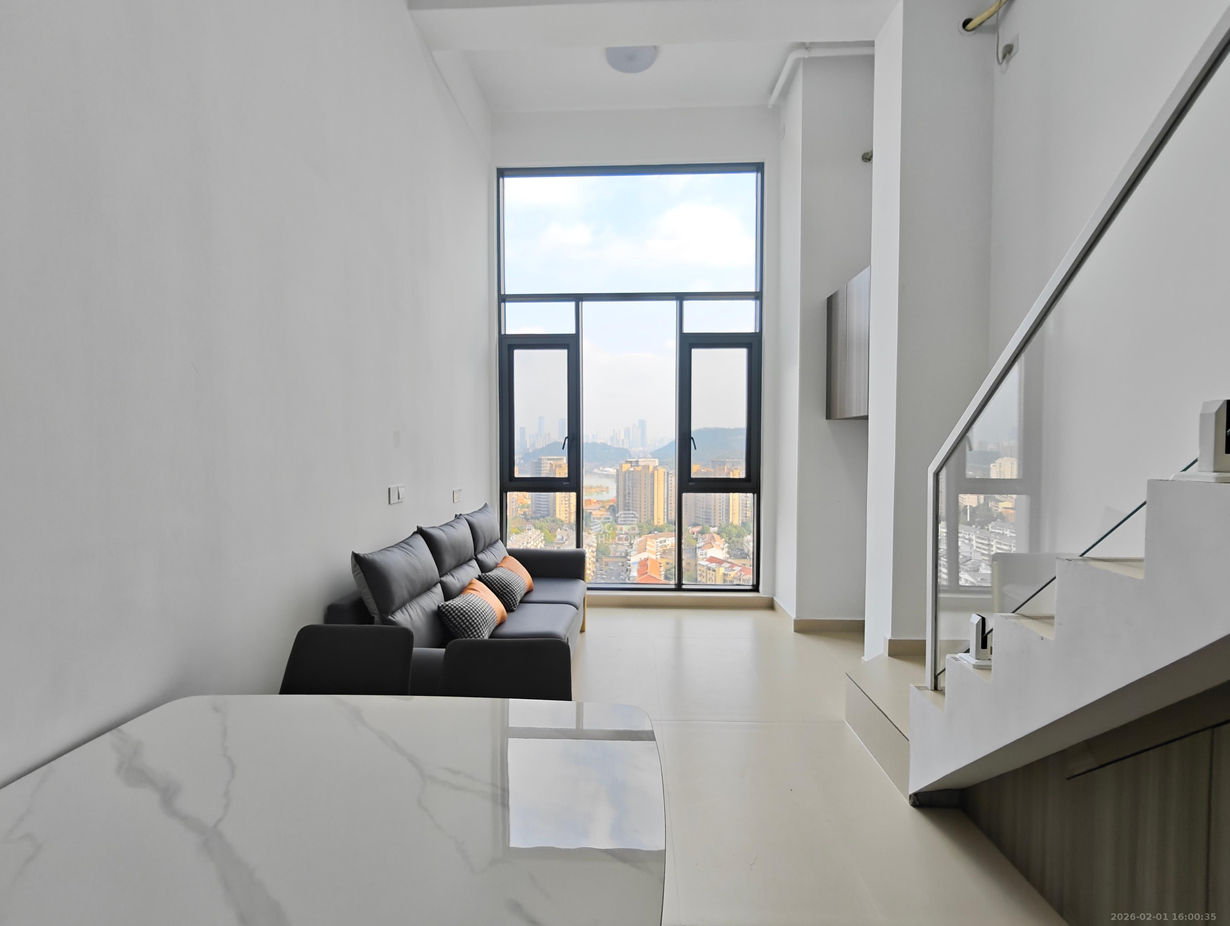 金地峯范  1室1厅1卫    2100.0元/月