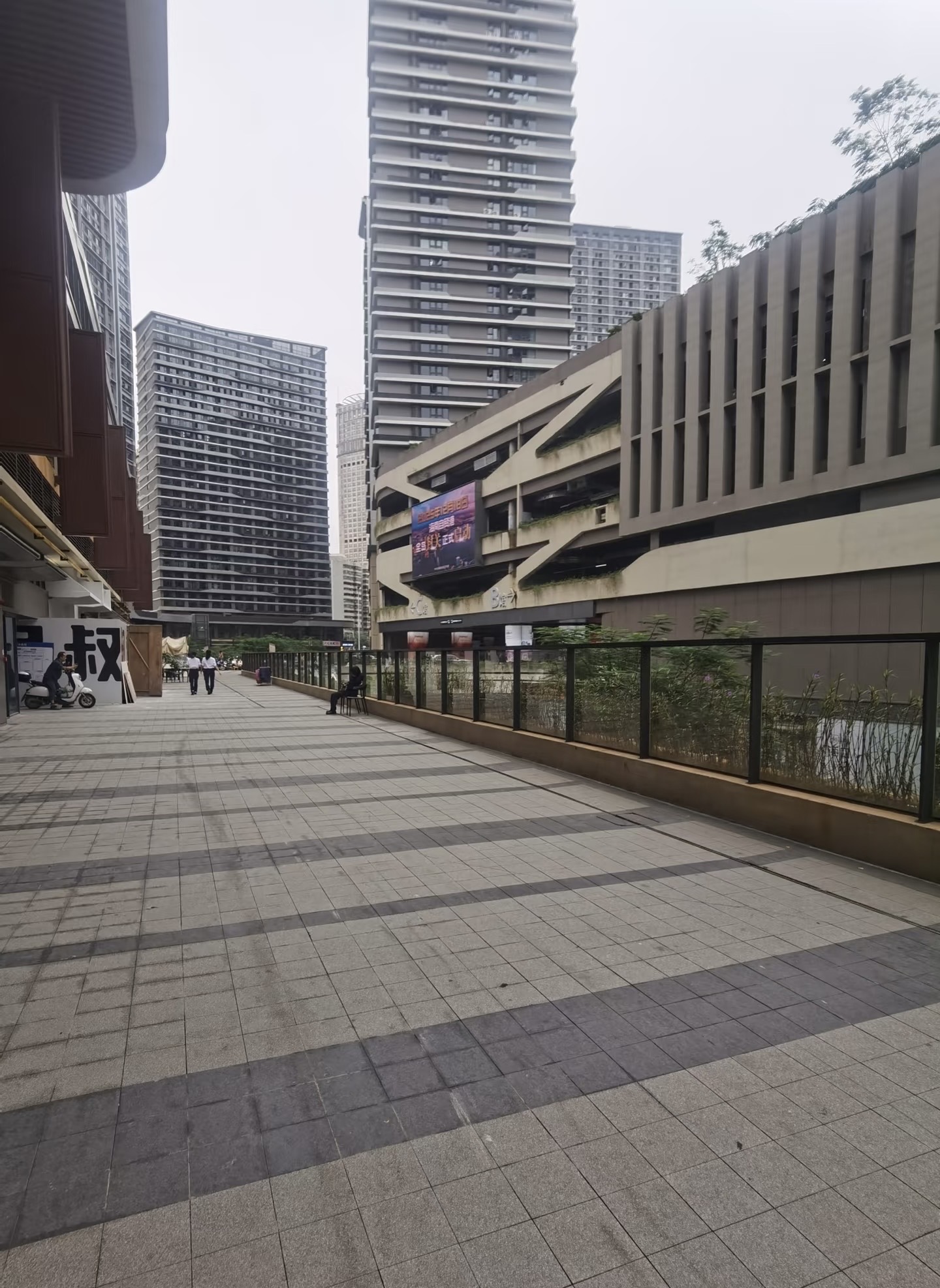 龙湖光年   78.0㎡      7800.0元/月室内图