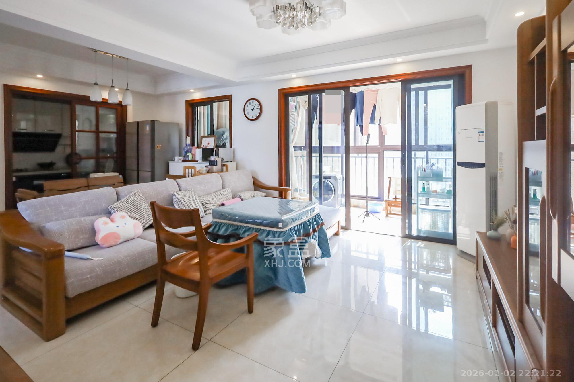 钰龙天下二期（钰龙佳园）  4室2厅2卫    246.0万