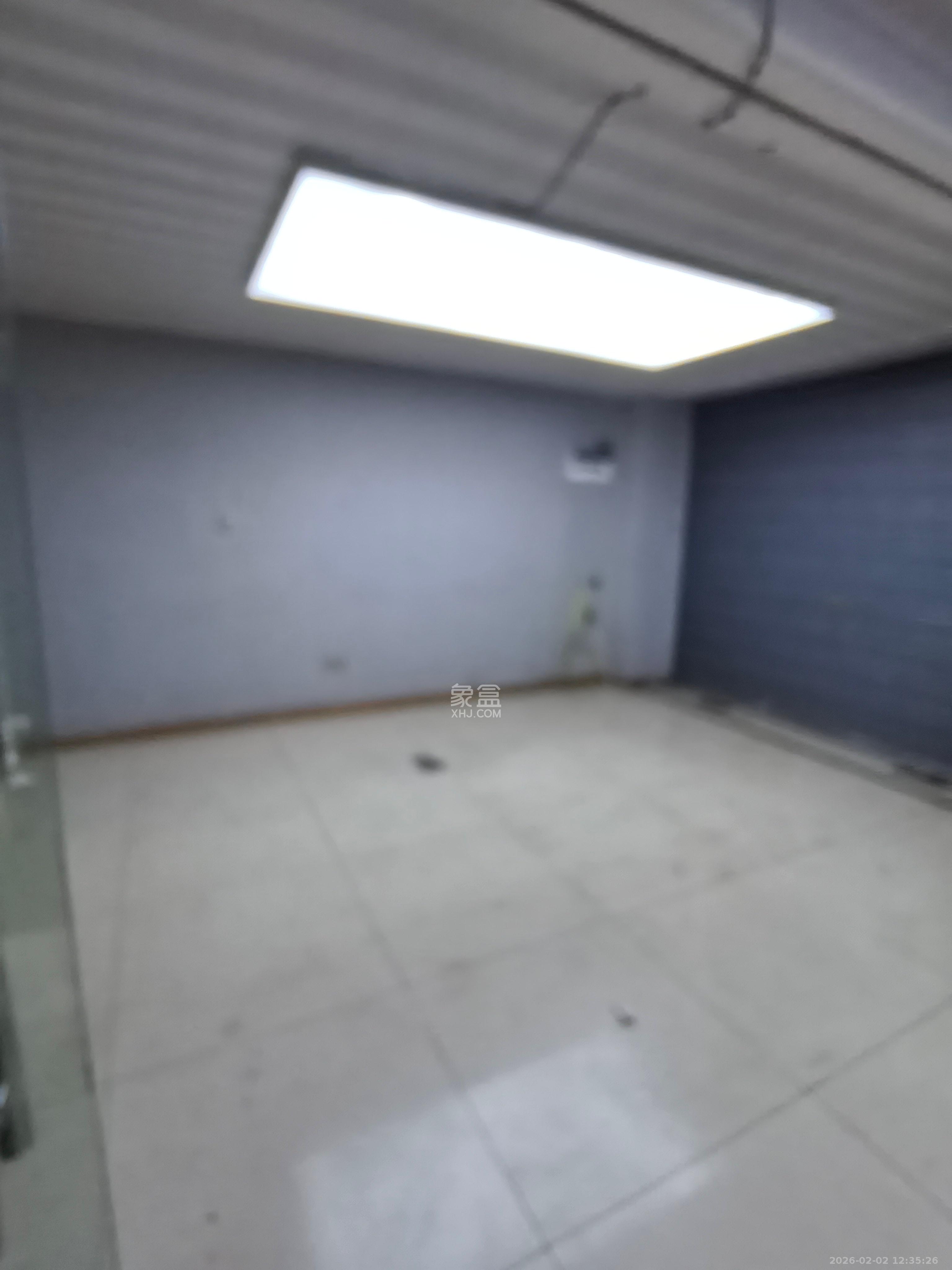 中南汽车世界   22.0㎡      1000.0元/月室内图