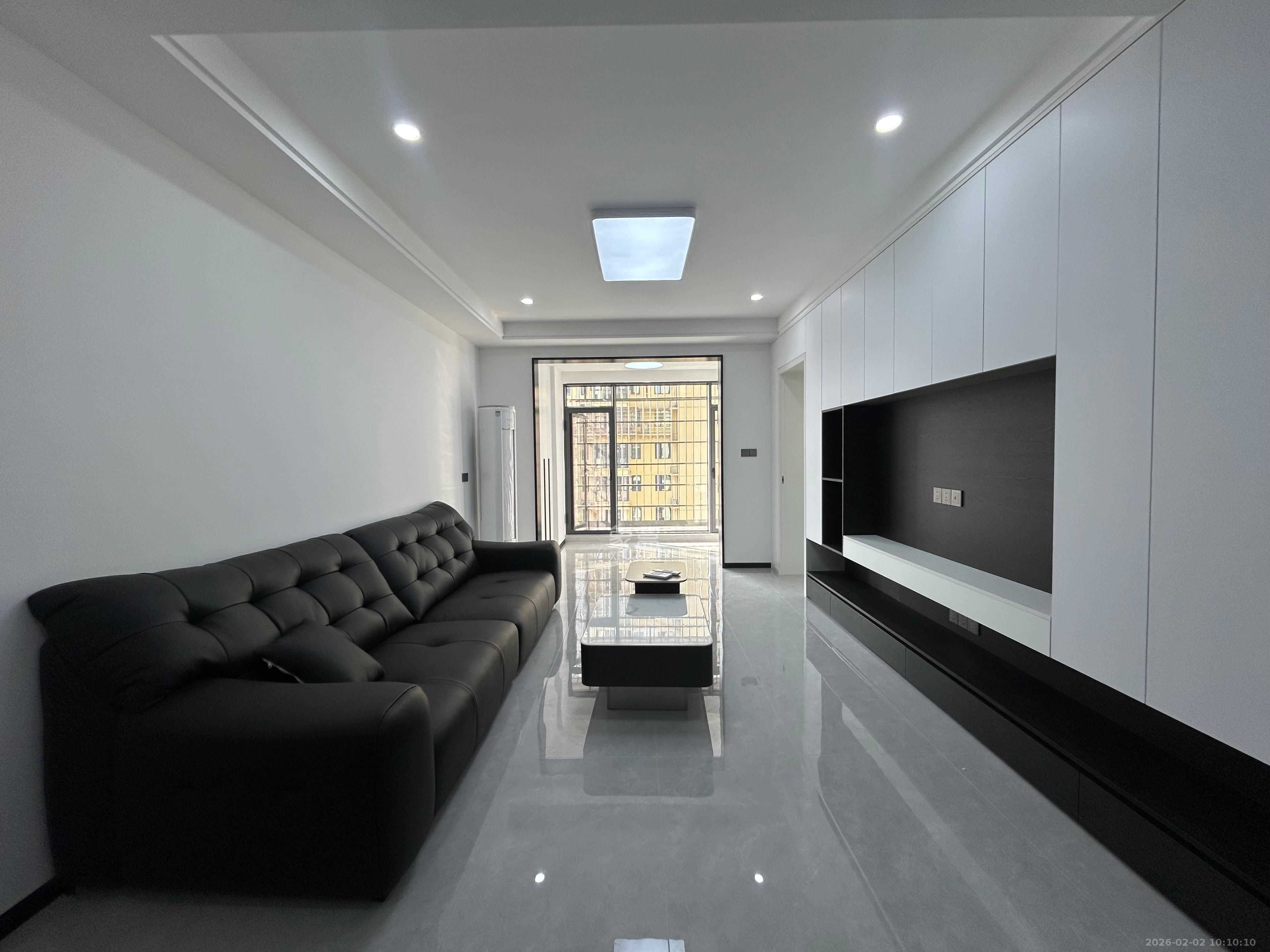 望远嘉苑  2室2厅1卫    2700.0元/月