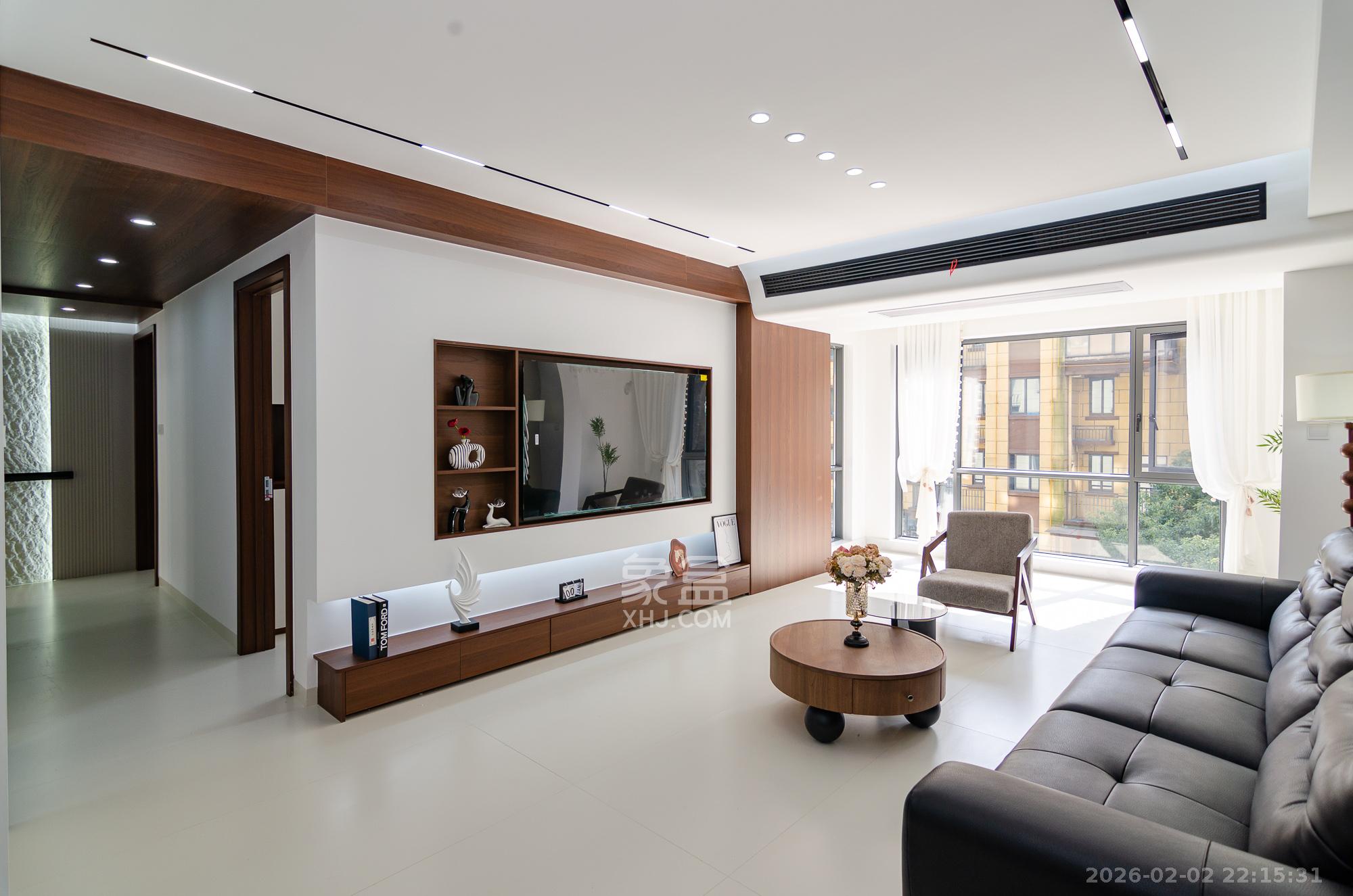 澳海澜庭  4室2厅2卫    99.8万