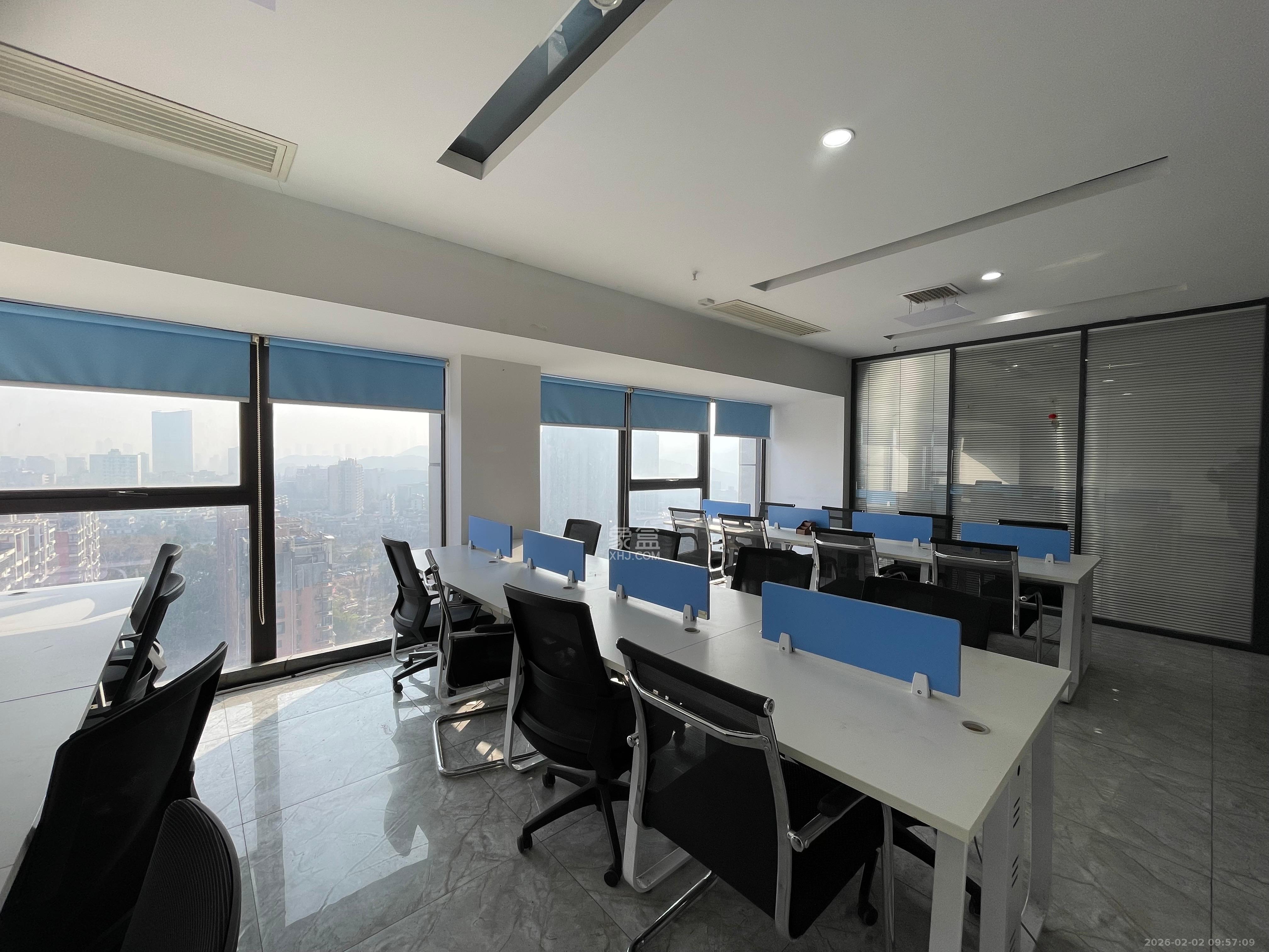 达美D6区   130.0㎡      8200.0元/月室内图