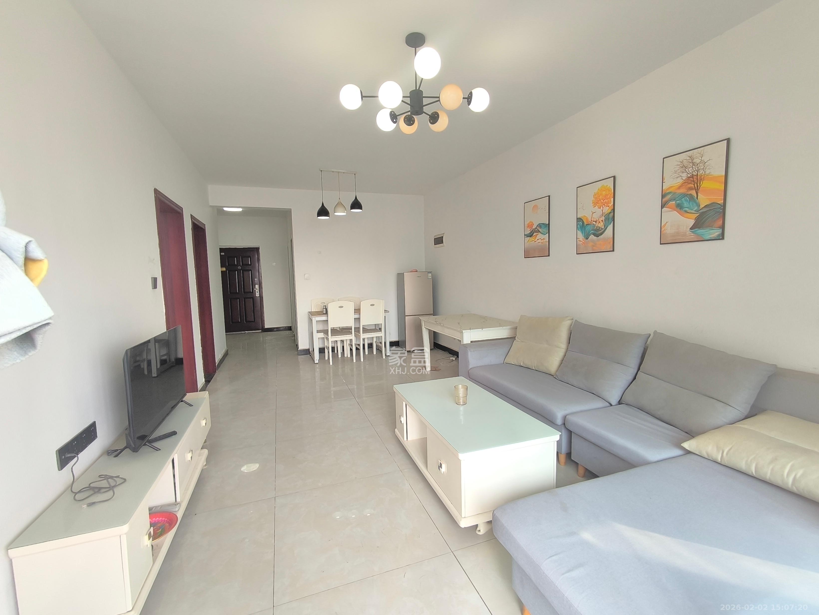 山语城三期  3室2厅1卫    1500.0元/月