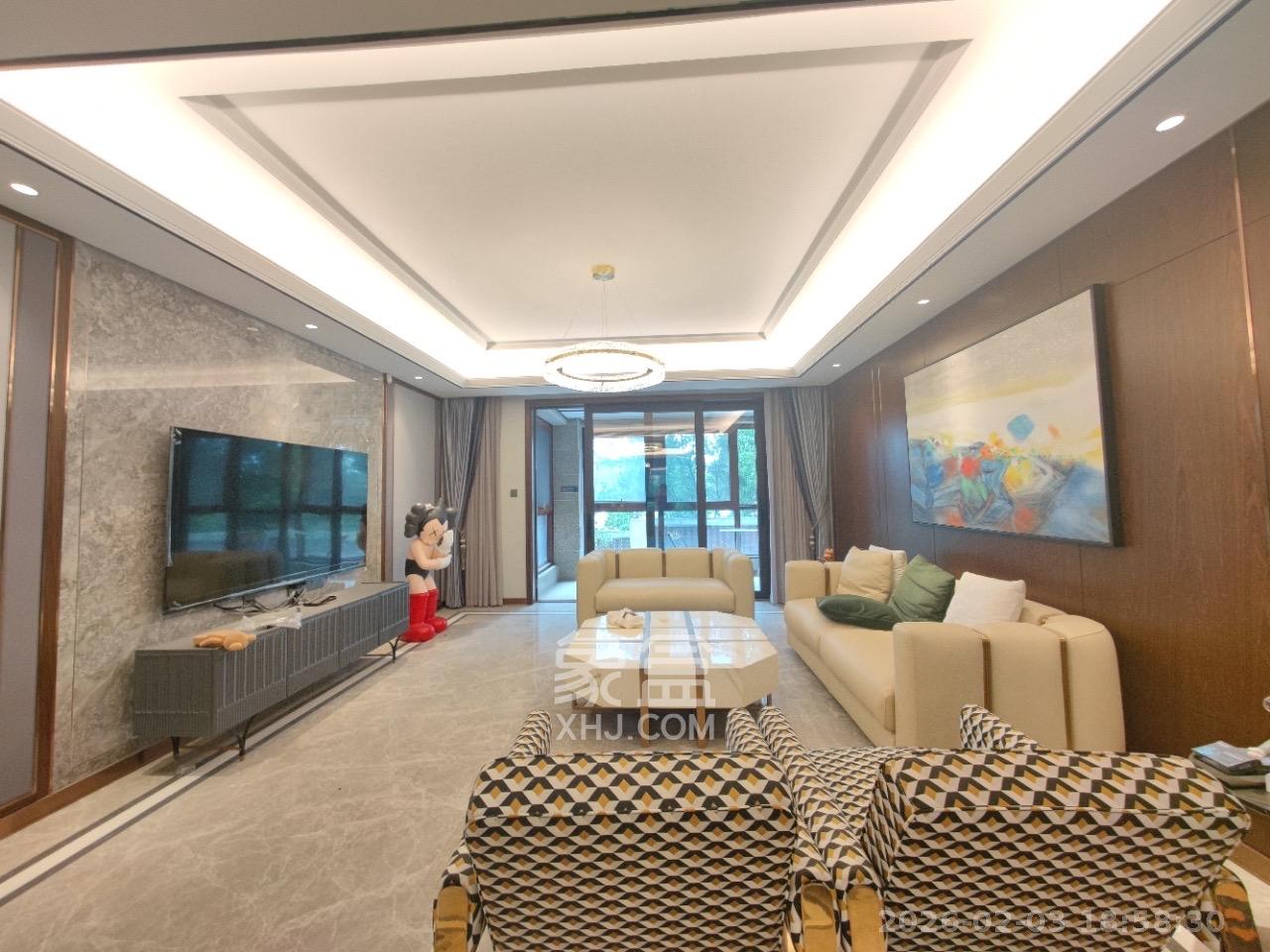 万科紫台  4室2厅3卫    12800.0元/月