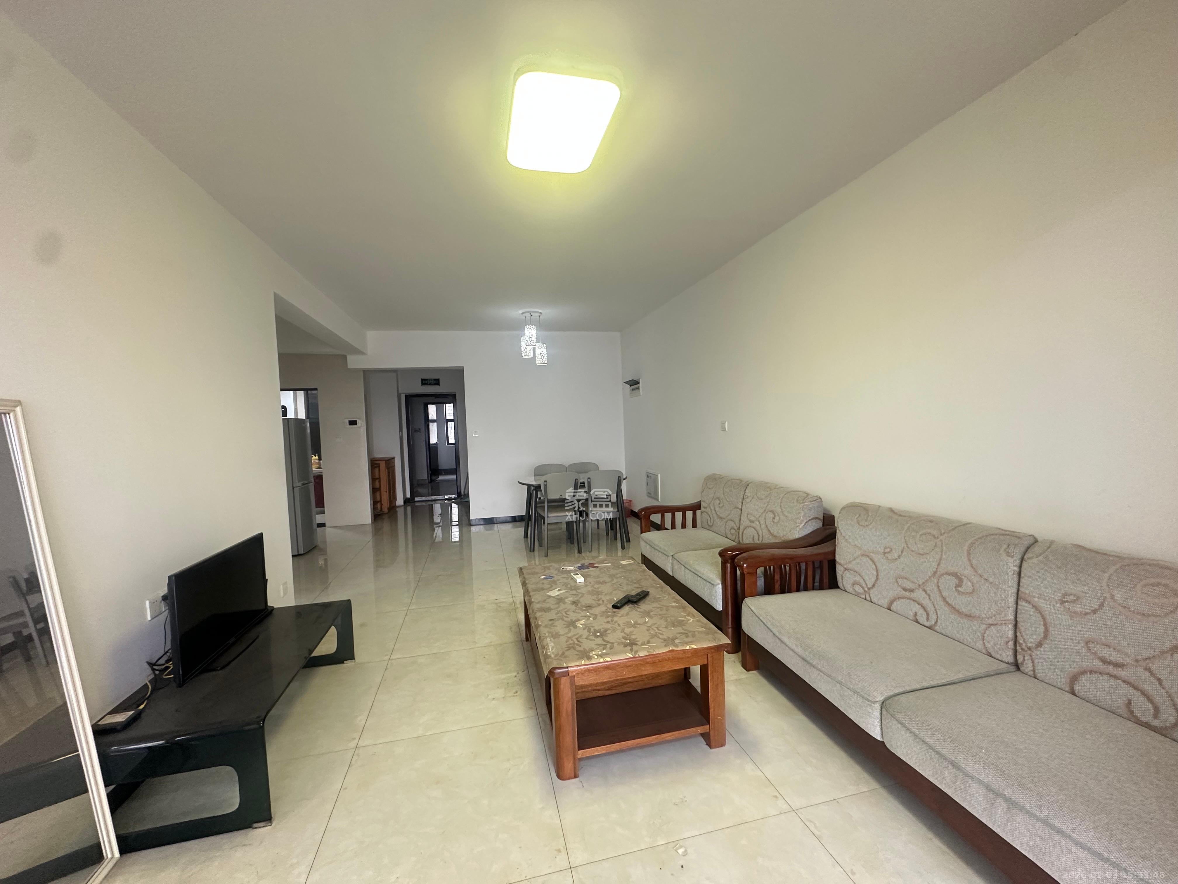 汇一城（汇壹公馆）  3室1厅1卫    1800.0元/月