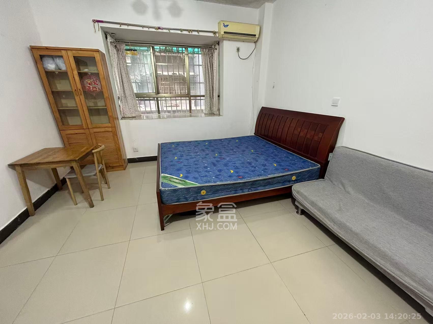 三和公寓  1室1厅1卫    1000.0元/月