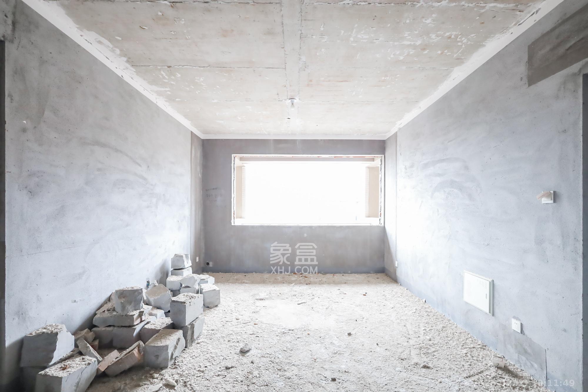 八方小区B区  3室2厅2卫    340.0万