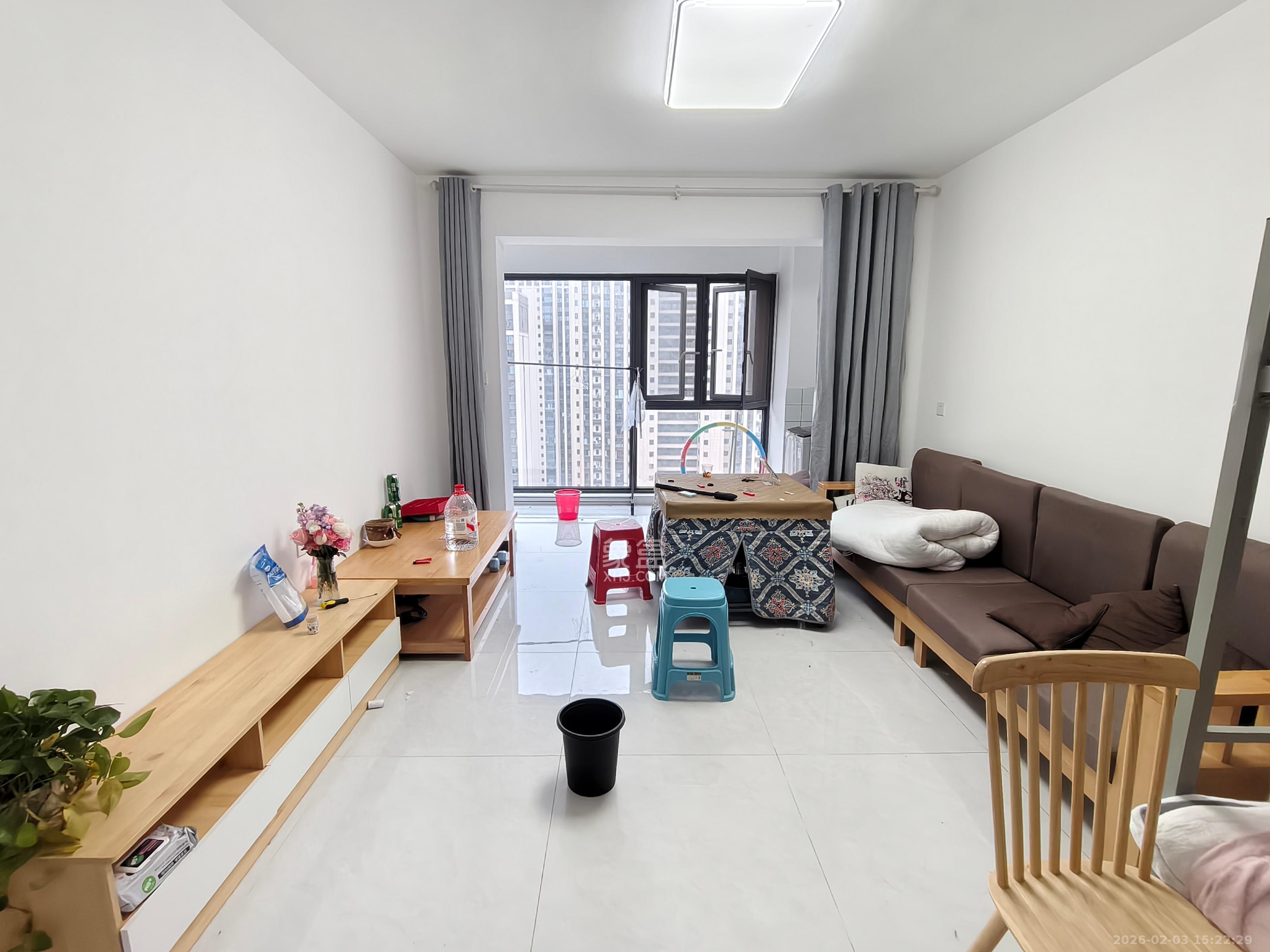 旭辉国悦府  3室2厅2卫    3200.0元/月