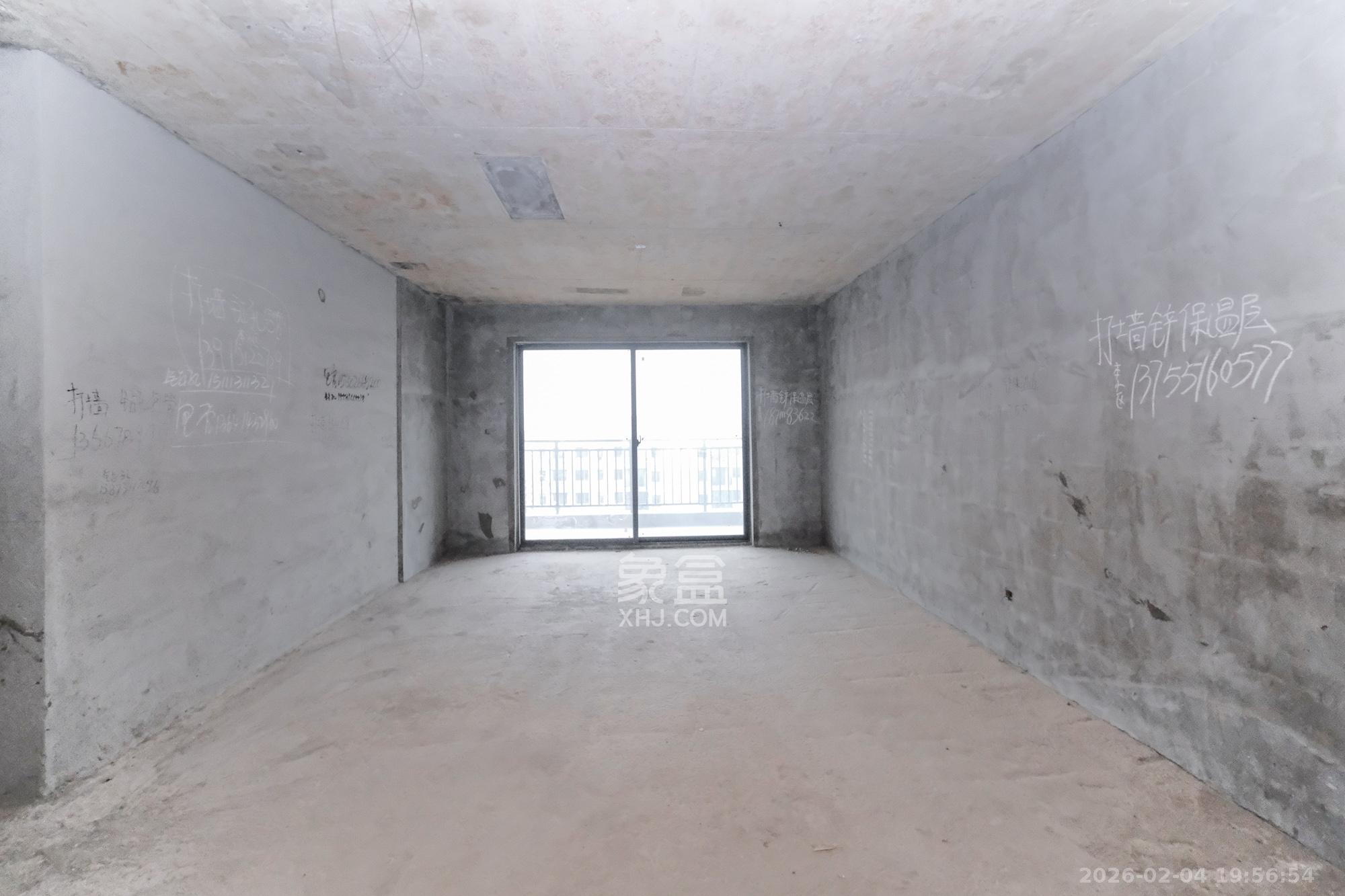 永宏万家里  4室2厅2卫    108.0万