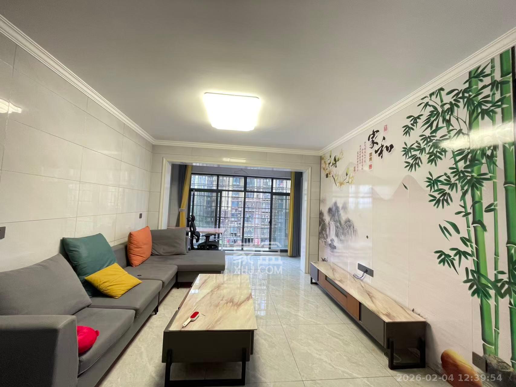 和润园三期  3室2厅2卫    2400.0元/月