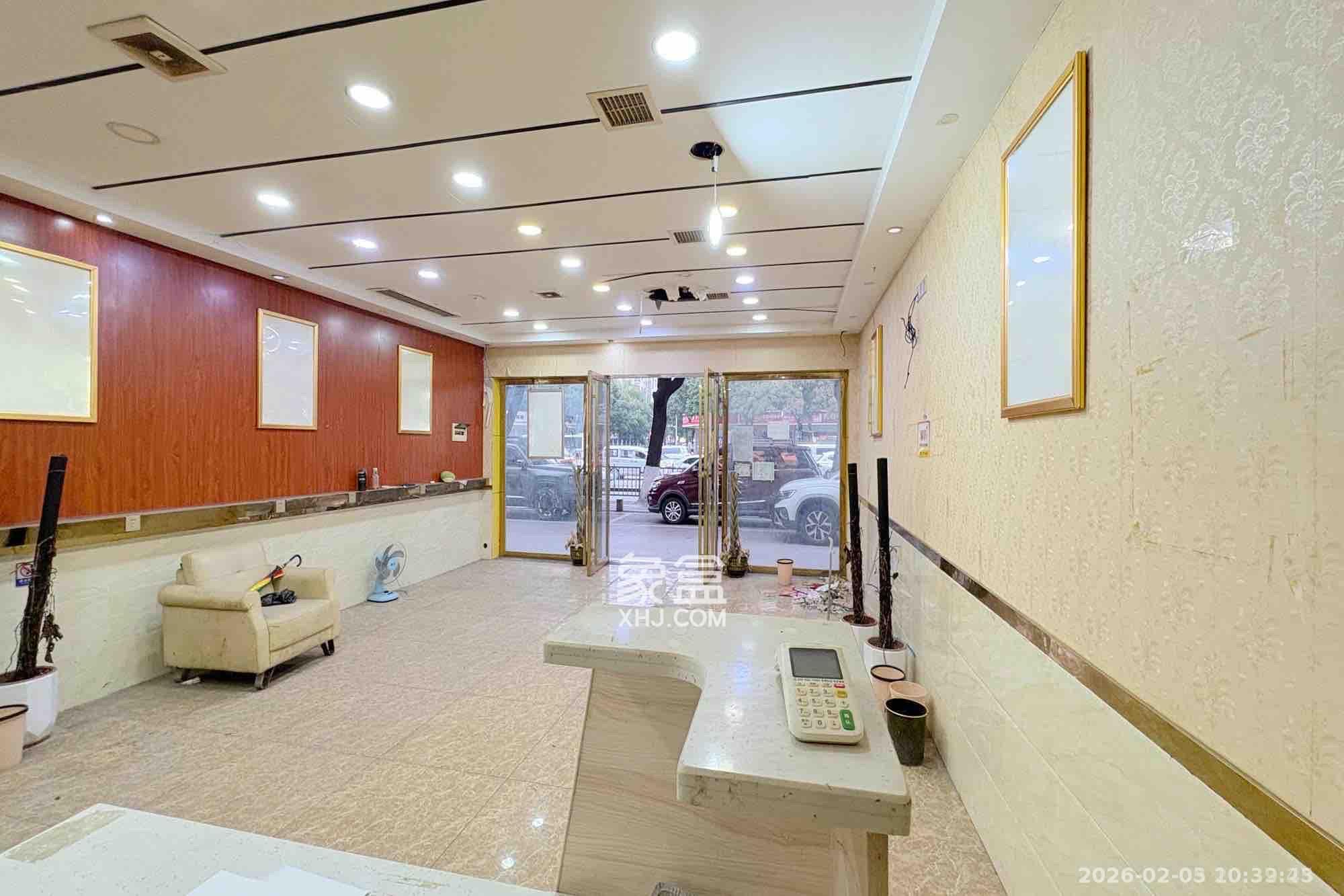 宝庆金都   70.87㎡      8000.0元/月室内图