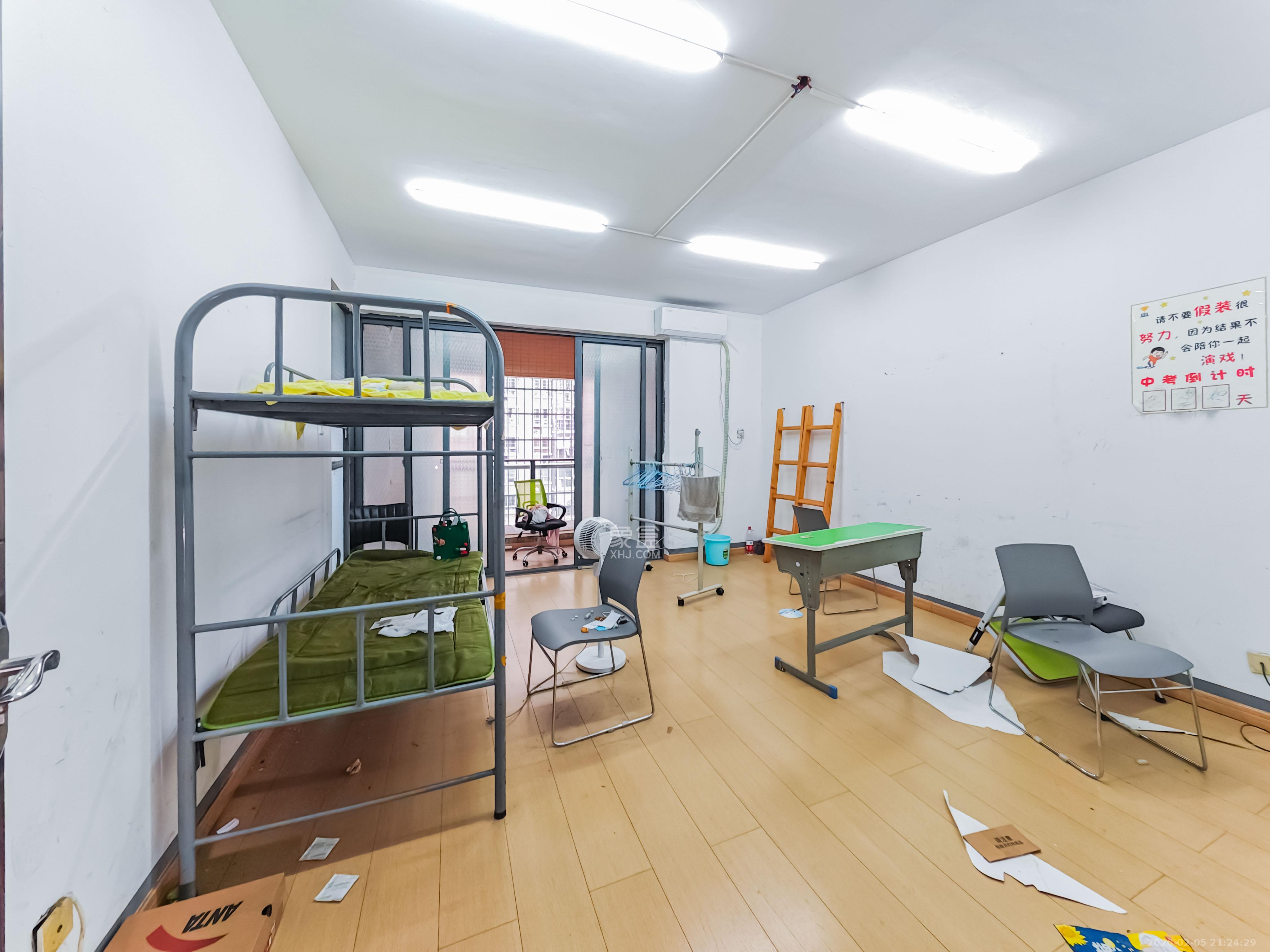 中城丽景香山园  3室2厅2卫    115.0万