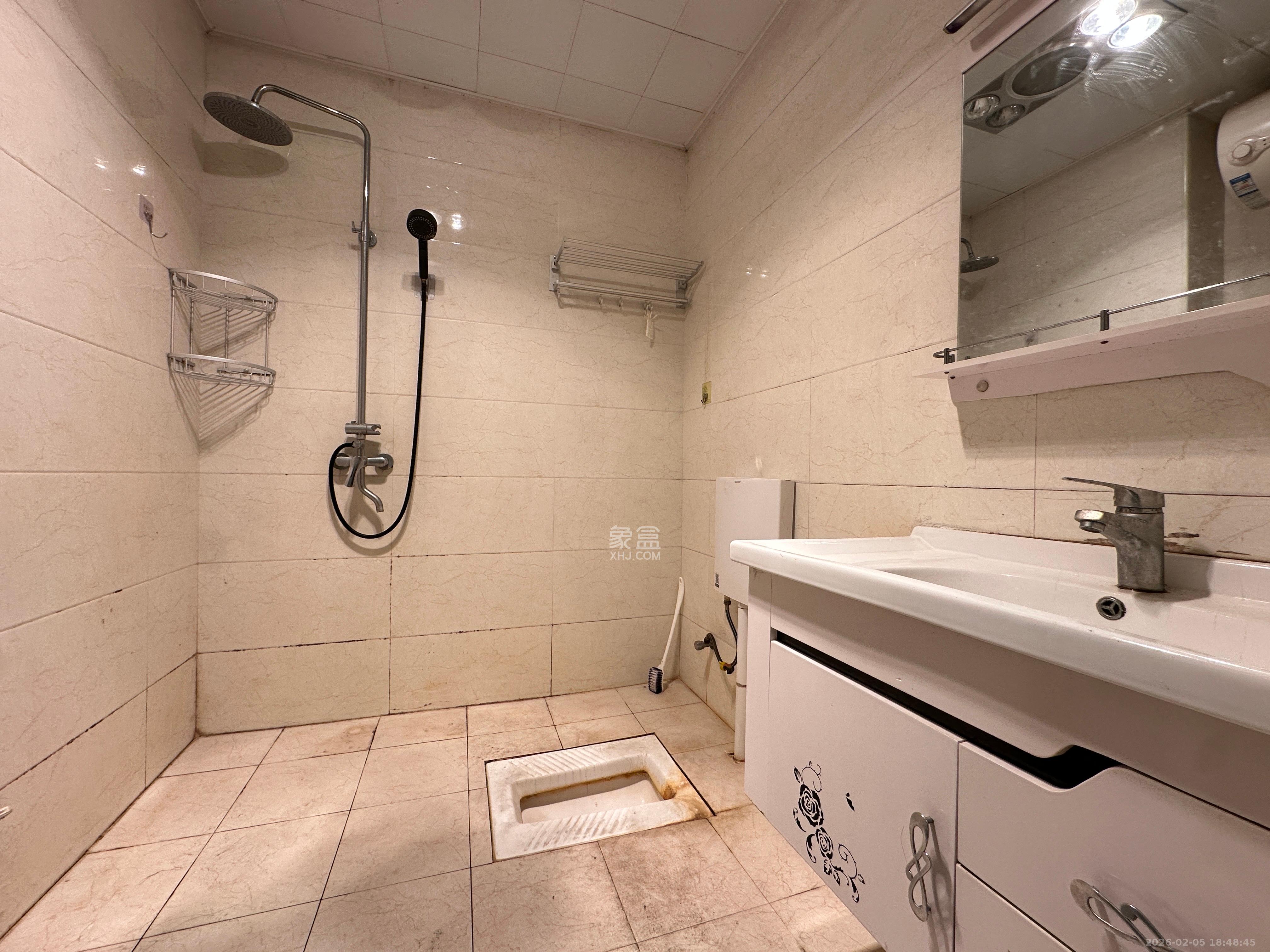 保利麓谷林语I区   49.24㎡      1600.0元/月室内图