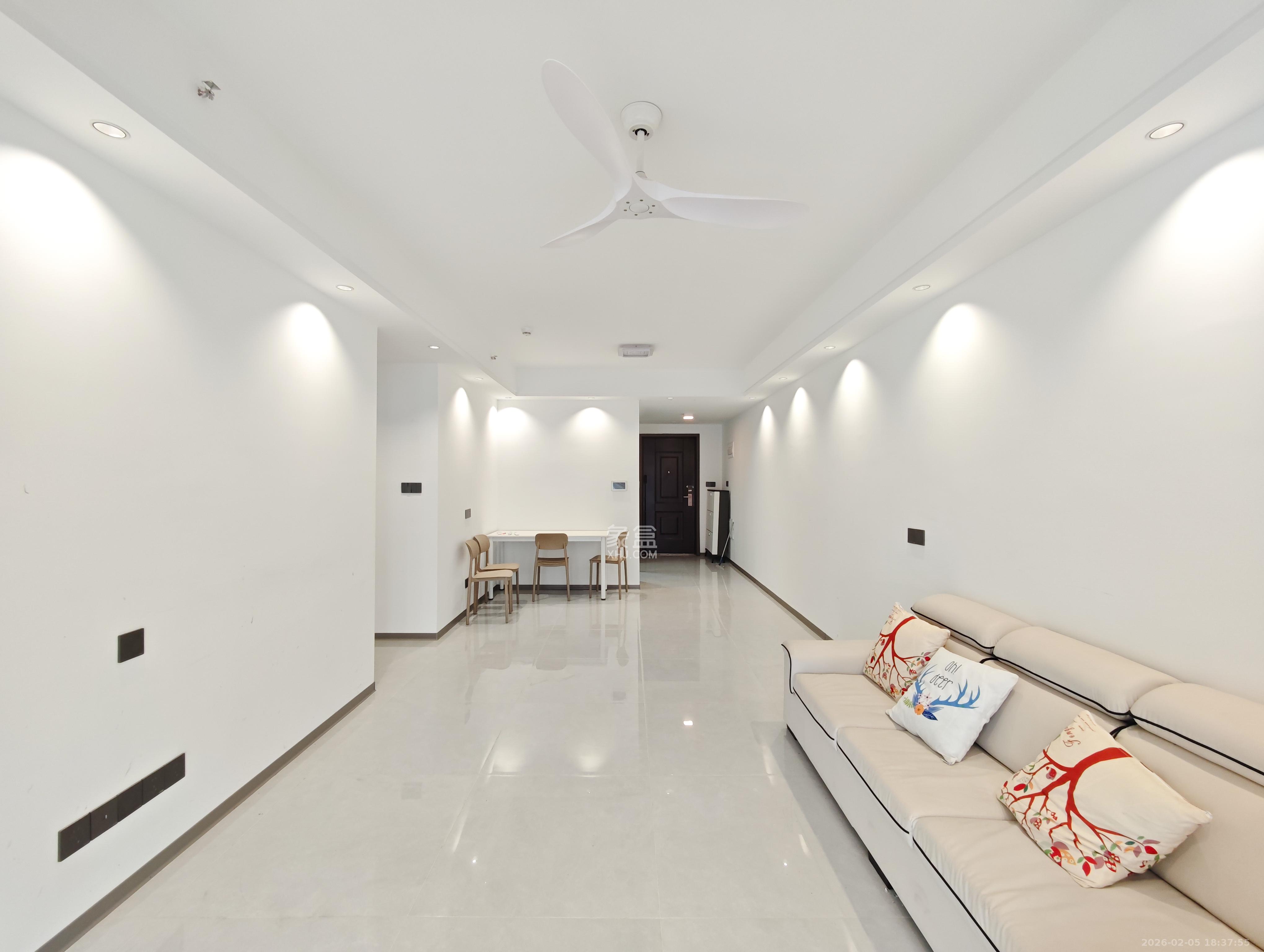 融创会展上东区  3室2厅2卫    118.0万