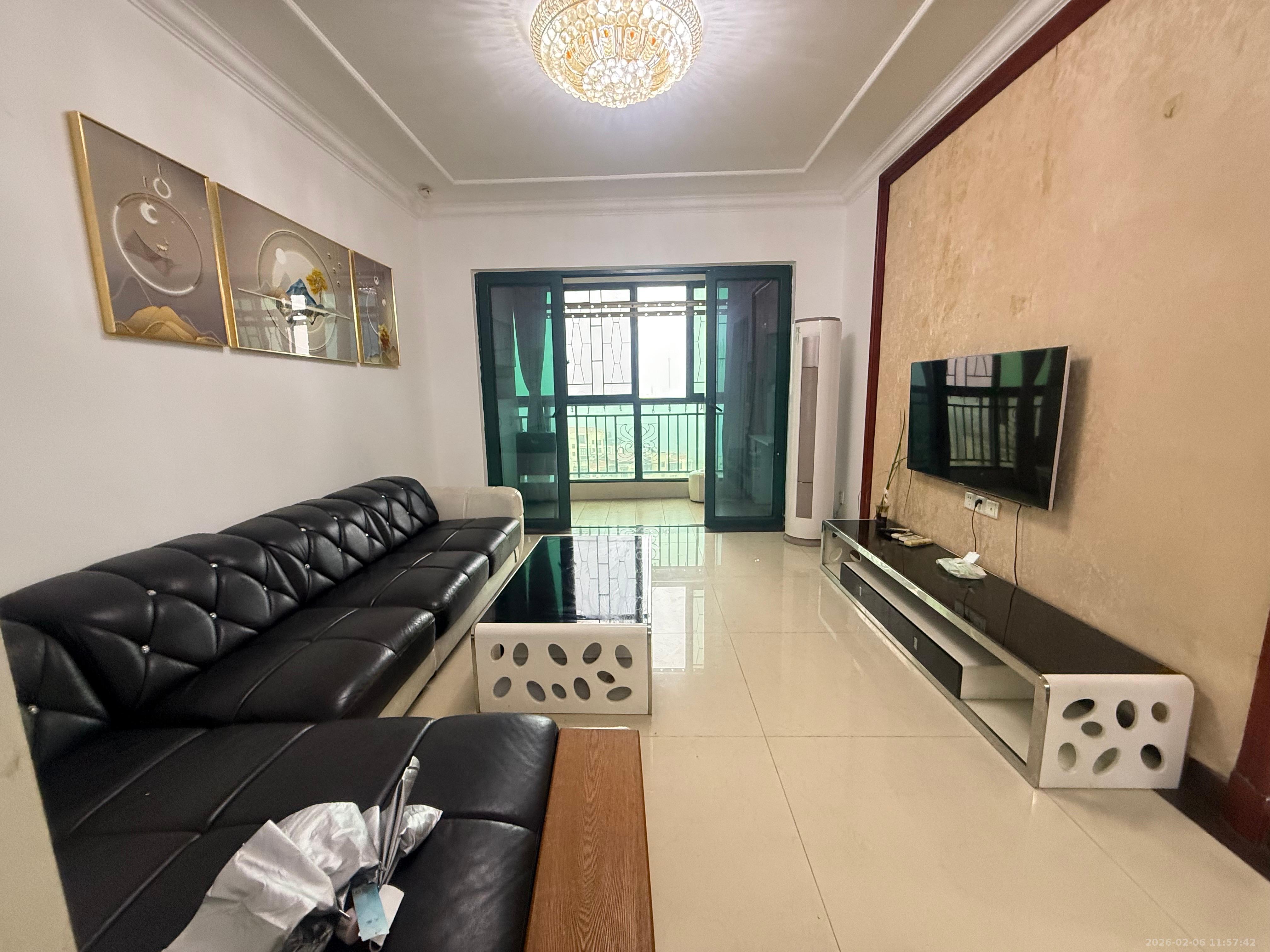 恒大雅苑一期  2室2厅1卫    2200.0元/月