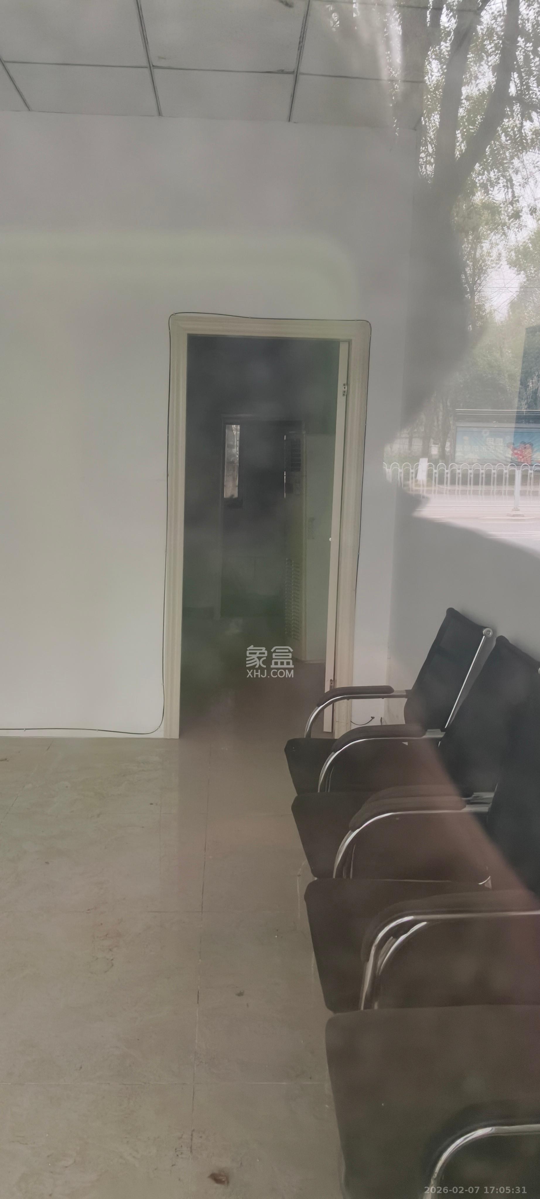 九峰小区（一二三四区）   70.0㎡      5000.0元/月室内图