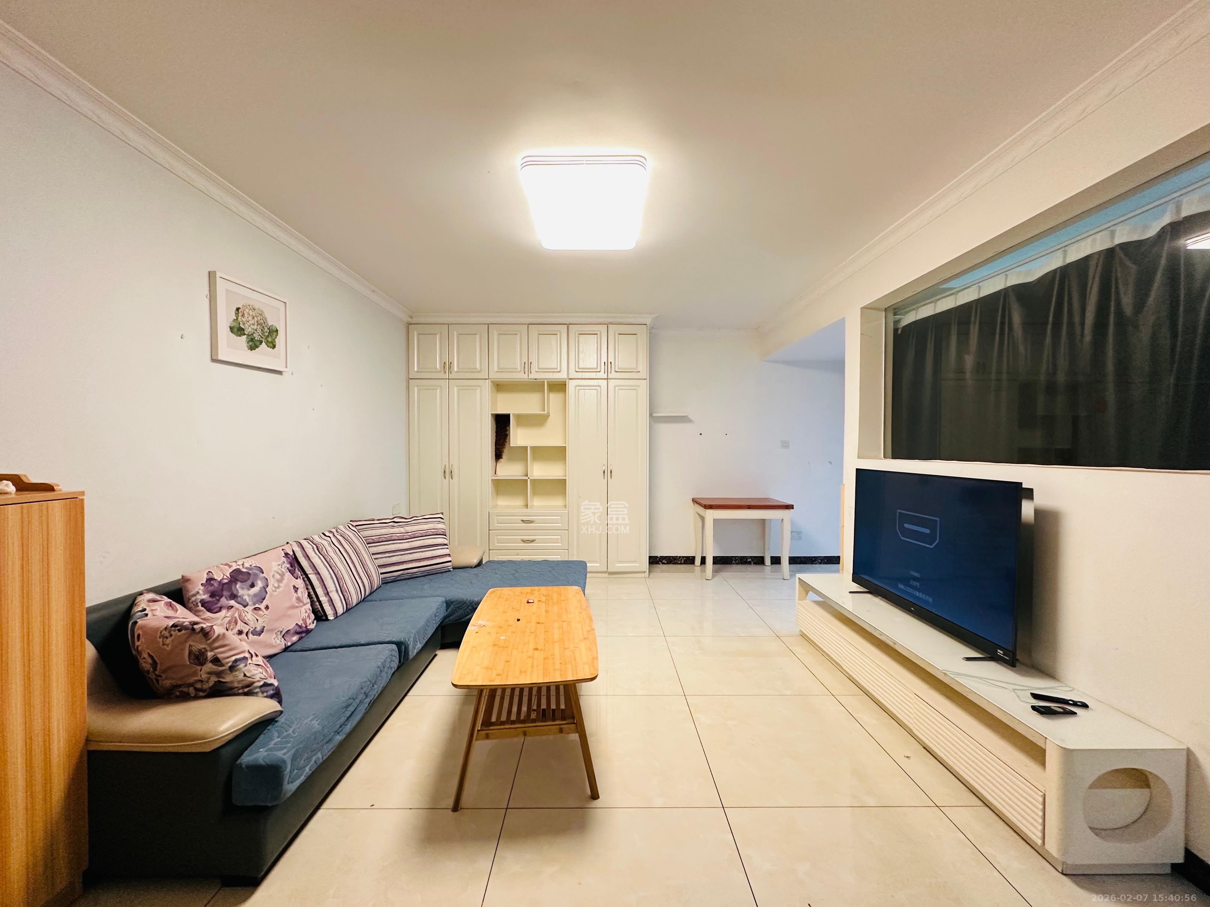 南山雍江汇（滨江国际新城）  3室2厅1卫    2800.0元/月