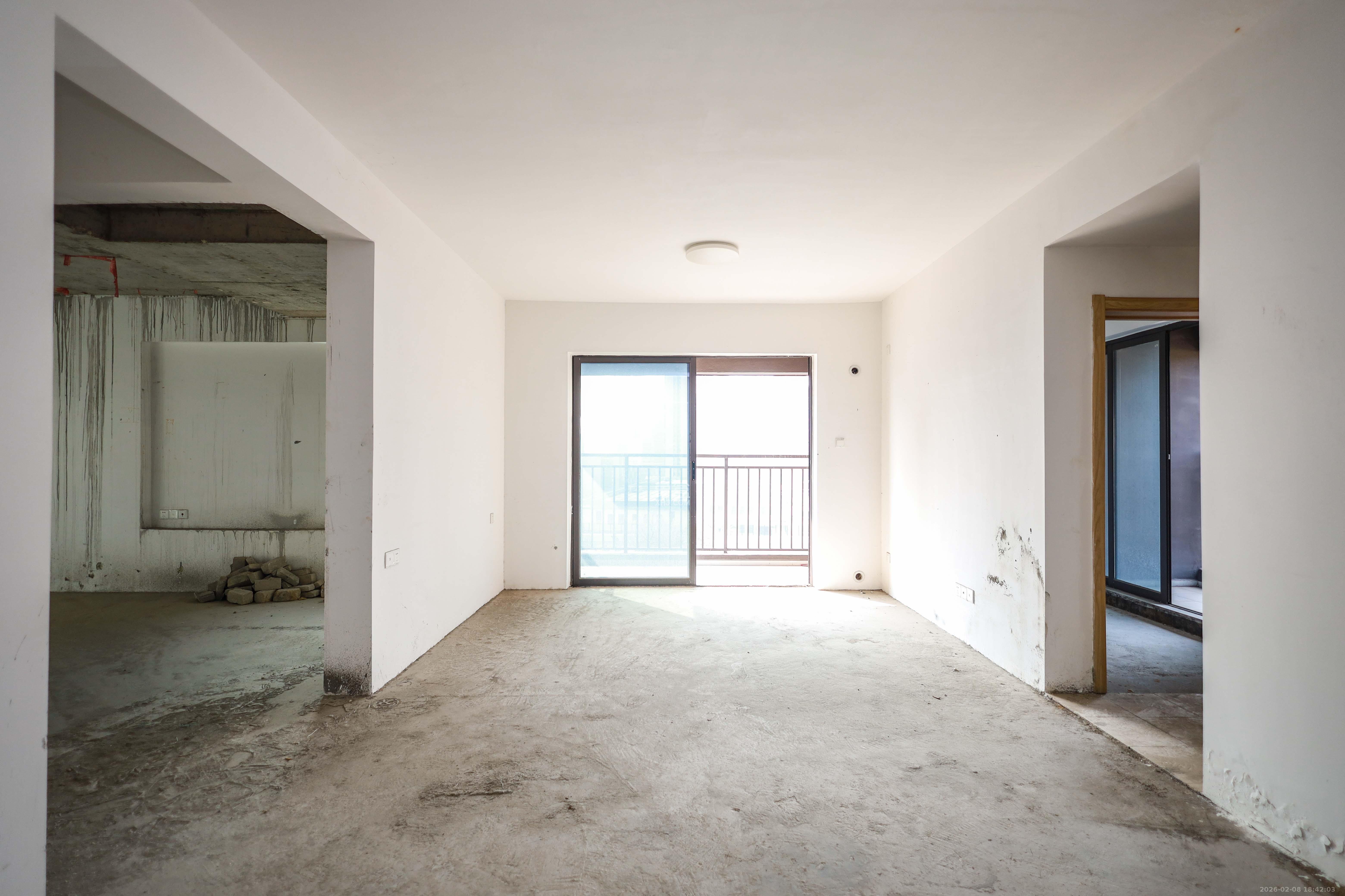 金辉优步花园  3室2厅2卫    96.0万